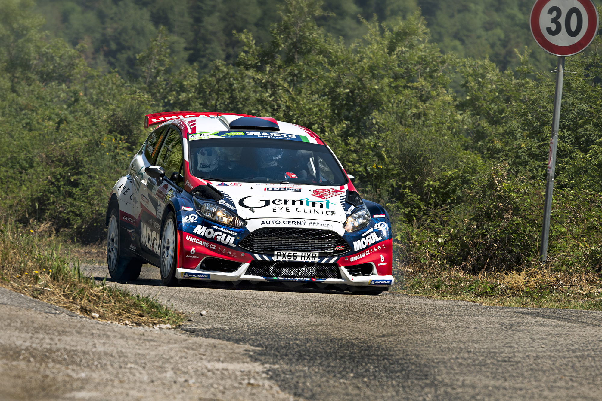 ford fiesta r5  accr czech rally team cerny cernohorsky