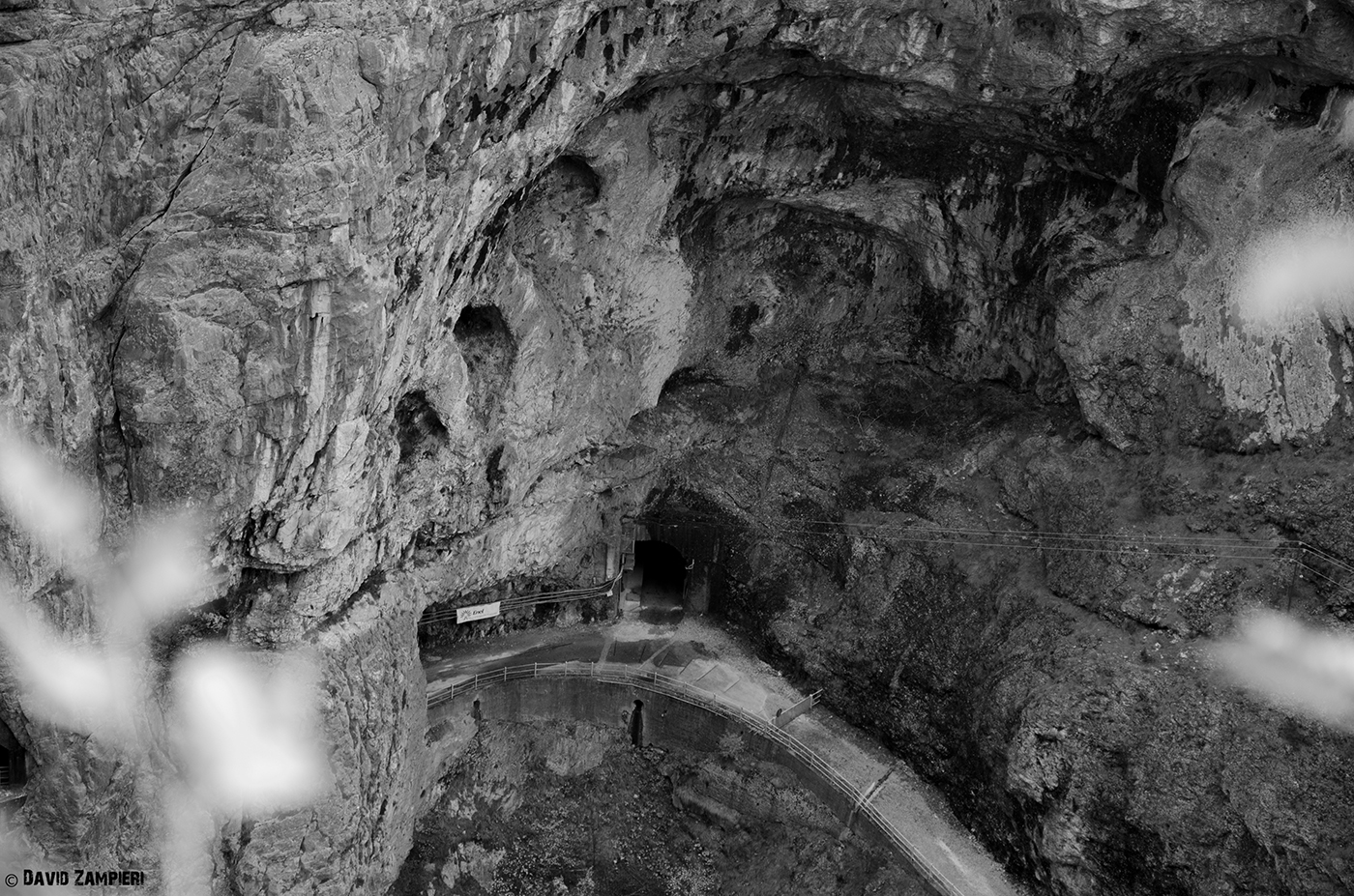 sottopassaggi diga Vajont