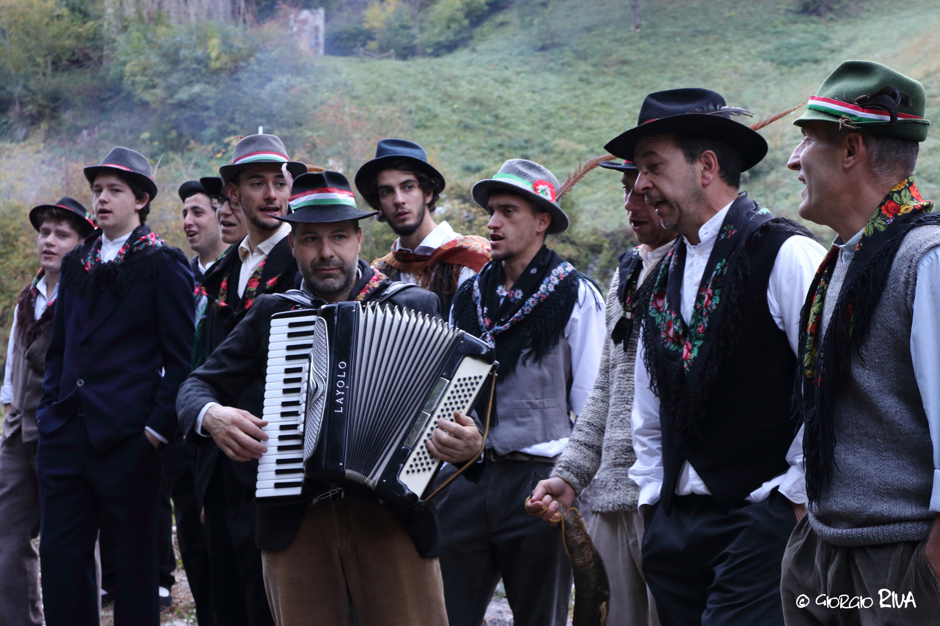 Coro dei "Coscritti" a Premana Rivive l'Antico...