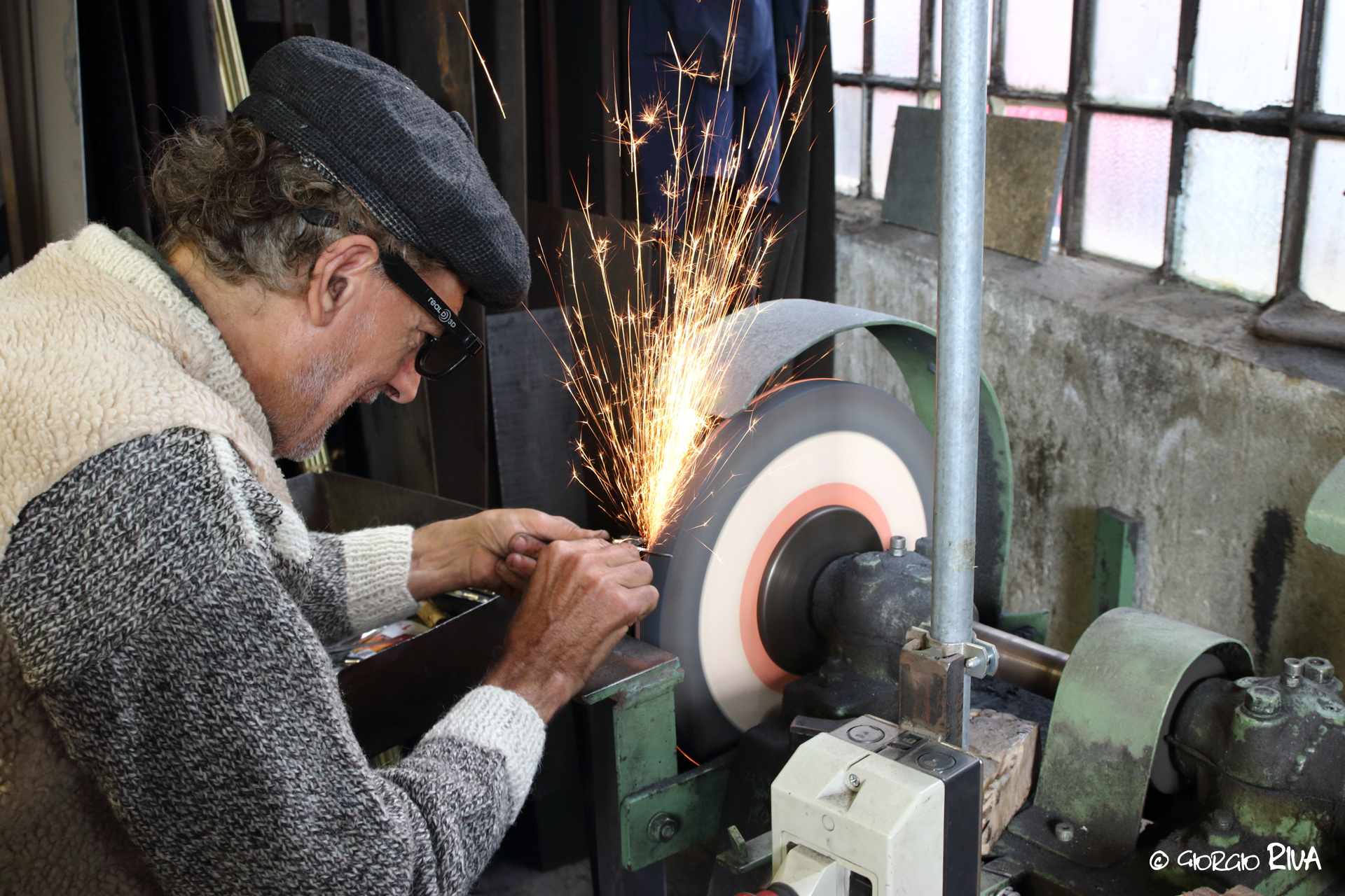 Realizzazione di coltell a Premana Rivive l'Antico (Lc)