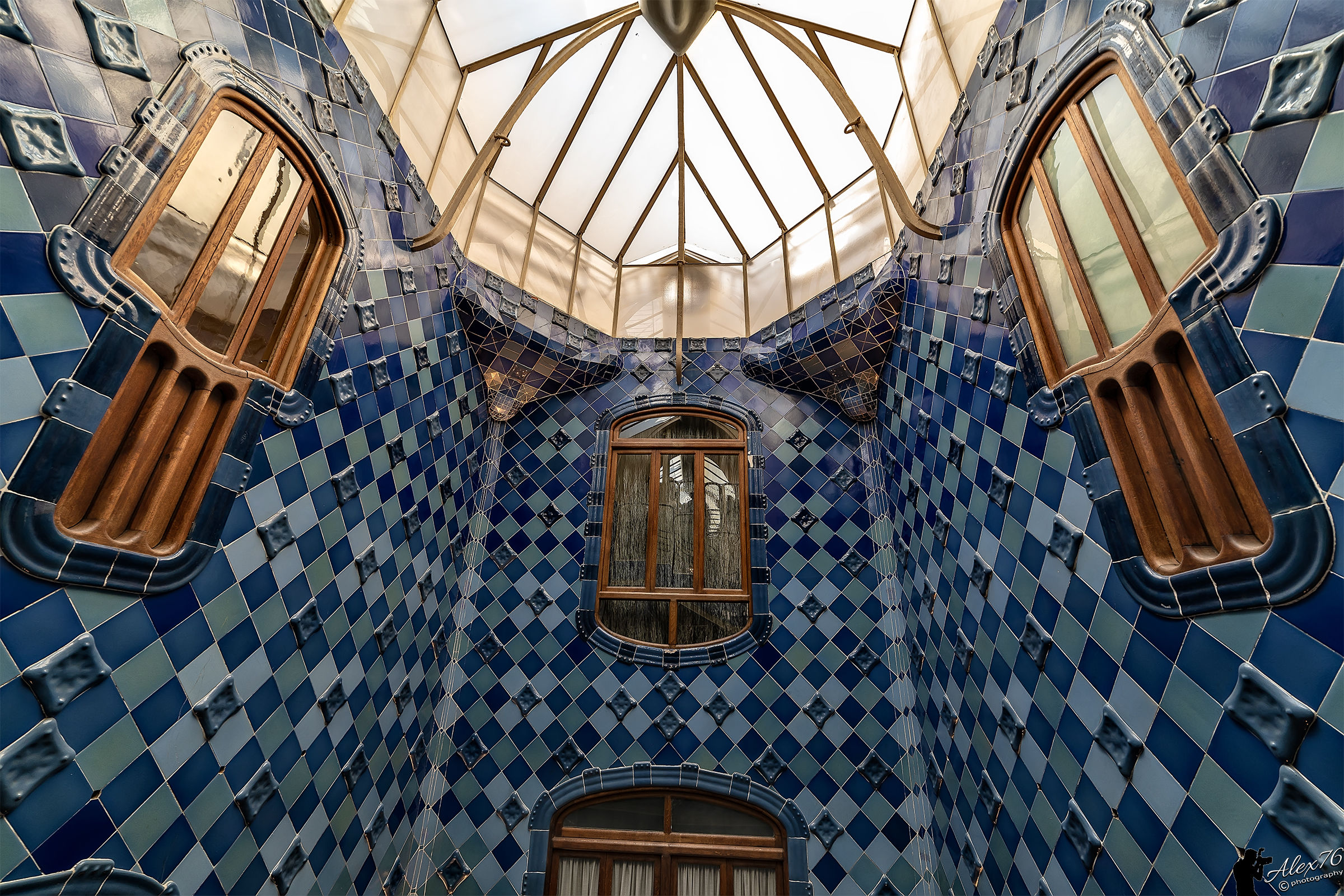 House Batllò from the ramp of stairs inside