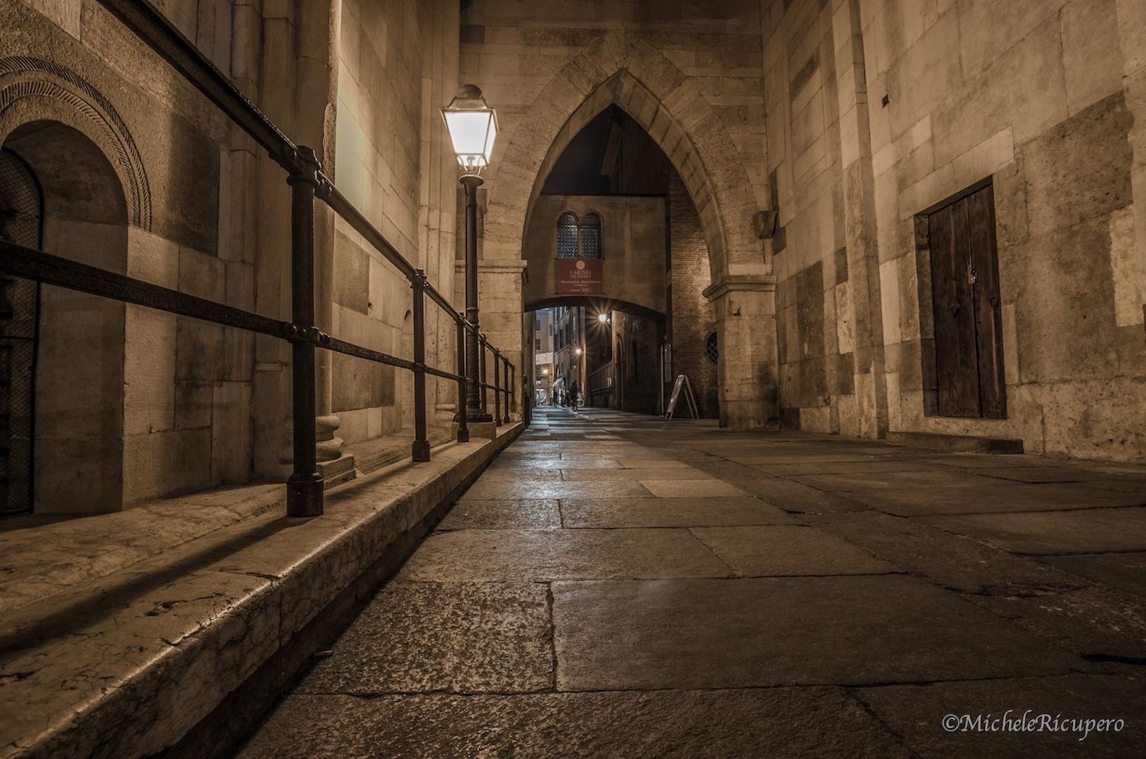 per le vie di modena