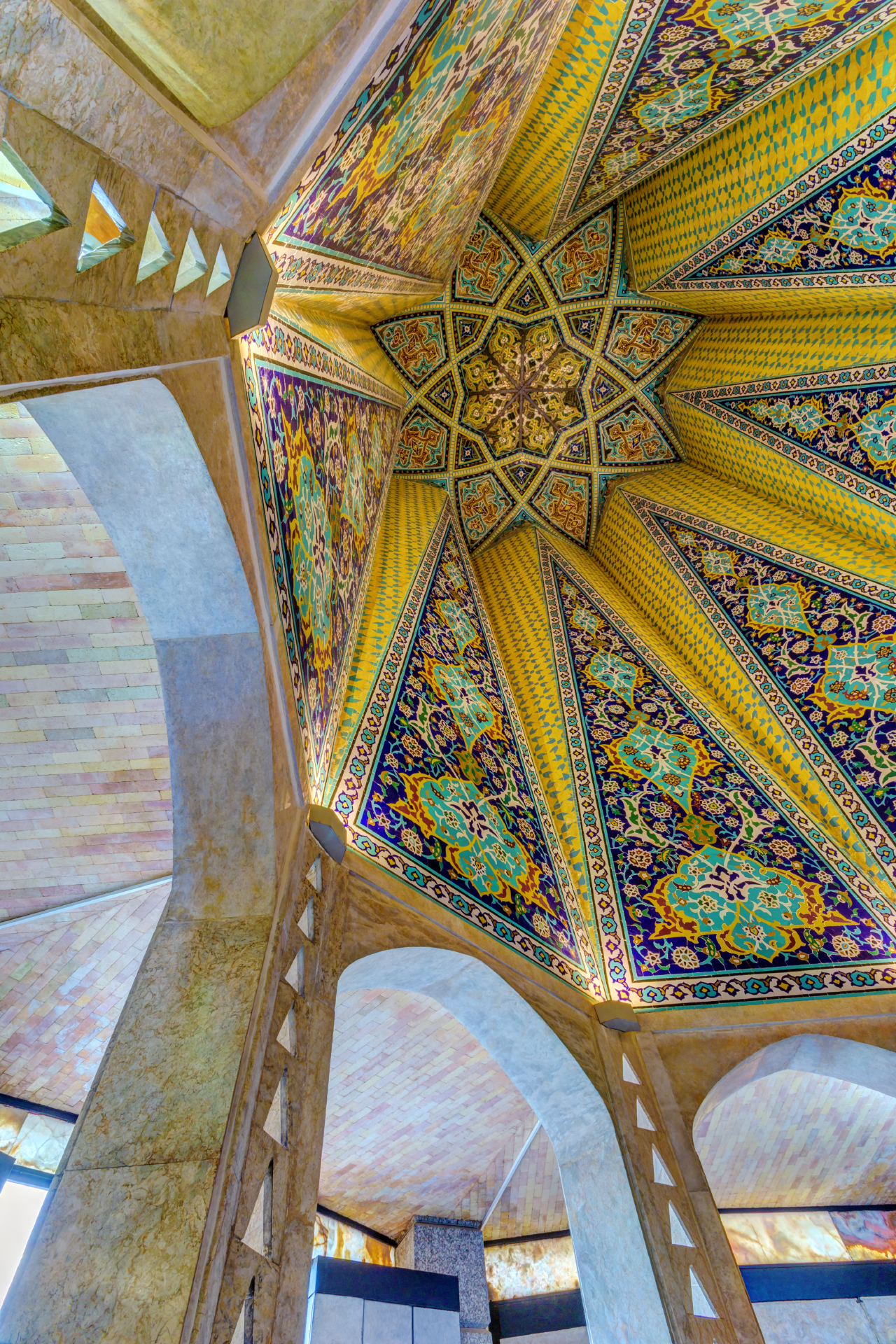 Roofed area of the Tomb of Baba Taher Oryan