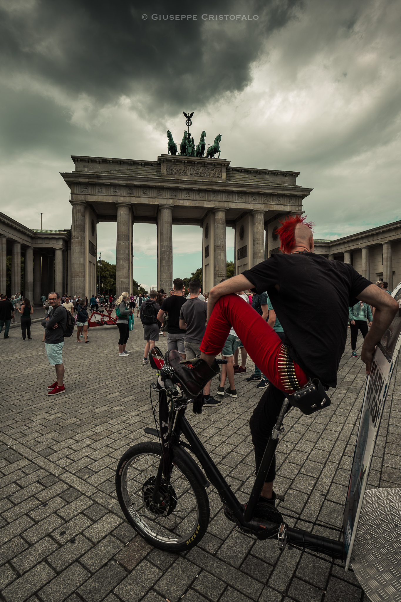 The Mohawk and the Brandeburger Tor.