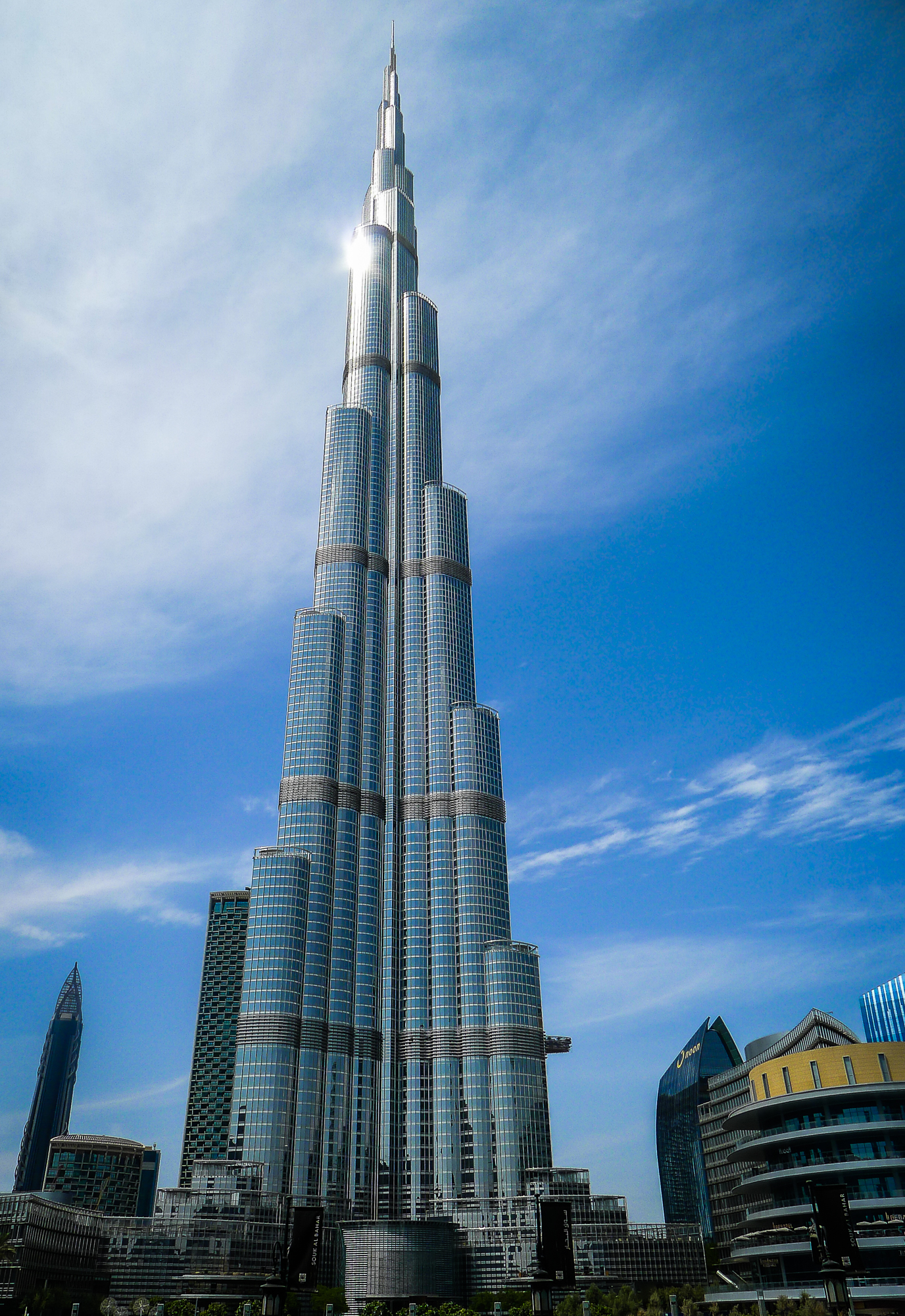 Burj Khalifa.. Let's touch the sky!
