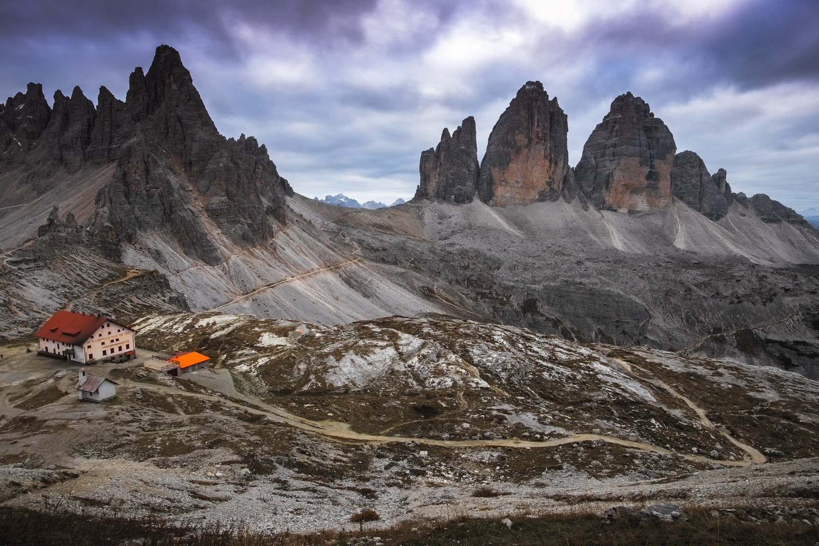 Three peaks; Refuge Locatelli