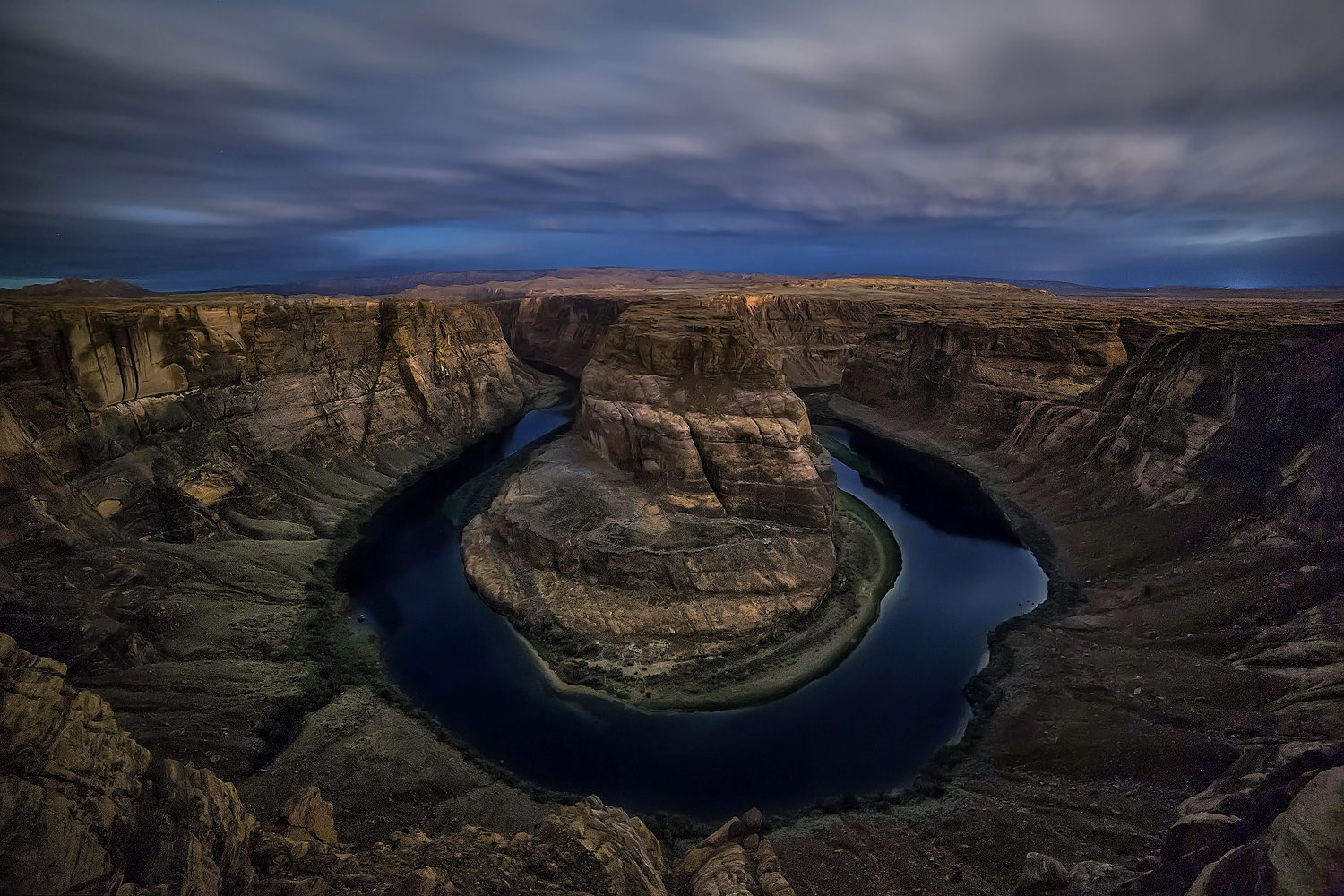 Horseshoe Bend at night