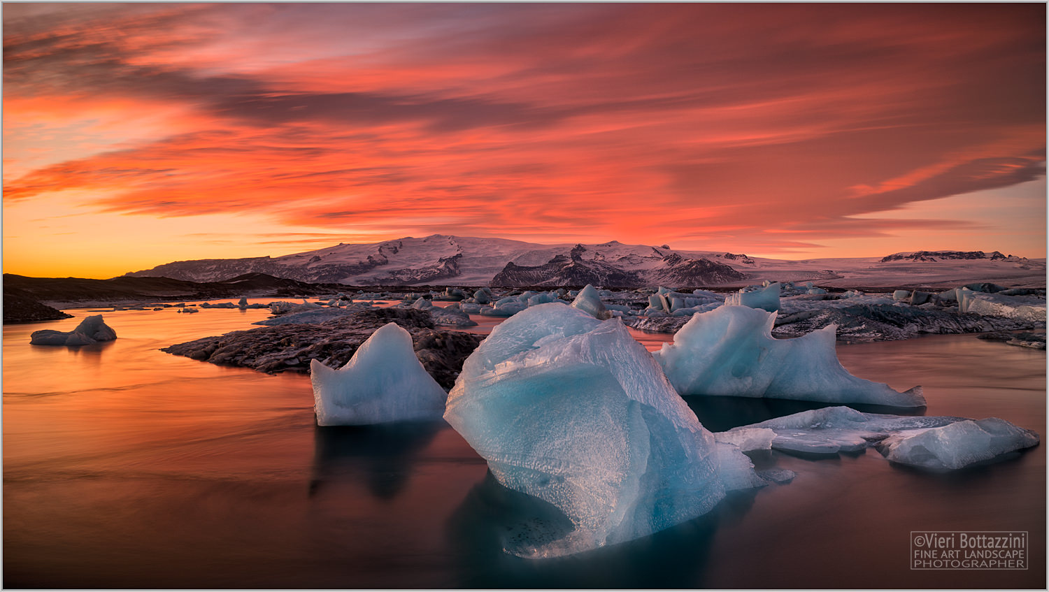 Sunset at Jokulsarlon