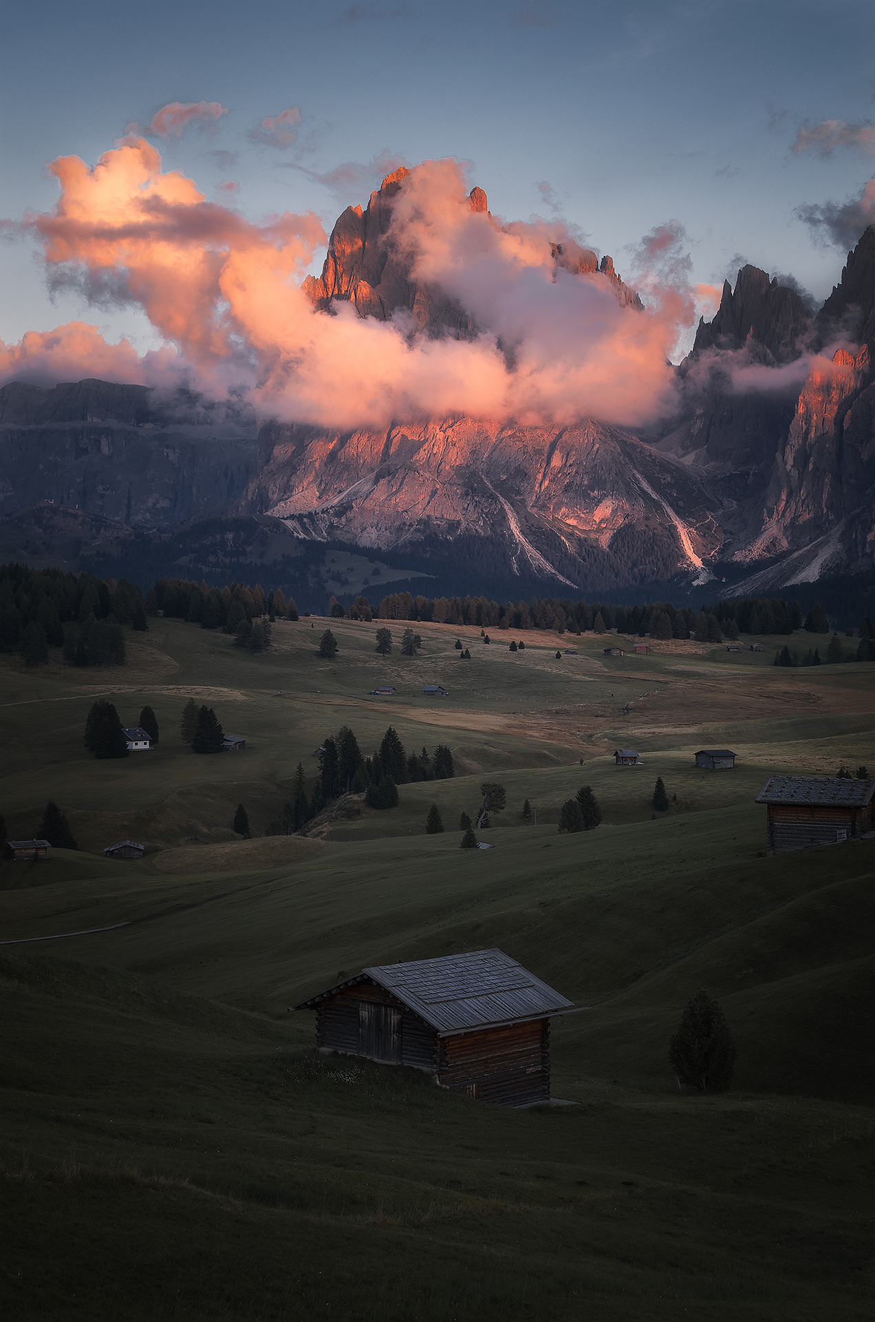 Light on the Sassolungo