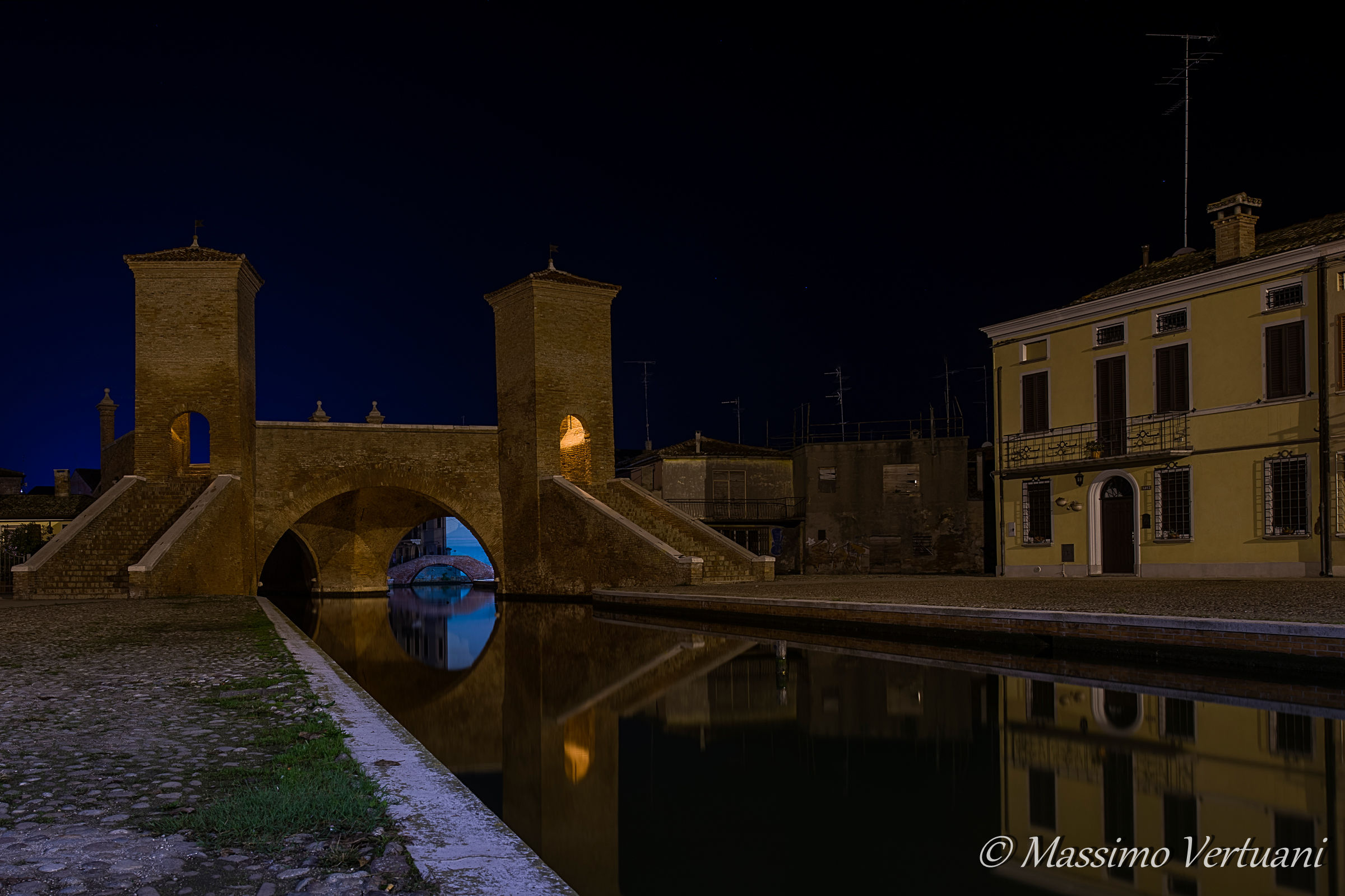 Comacchio di notte