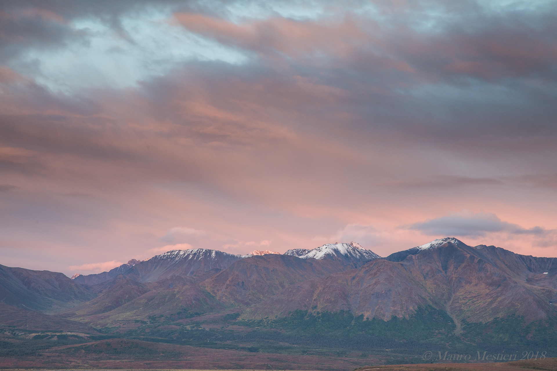 Sunset along Denali Highway (Alaska)