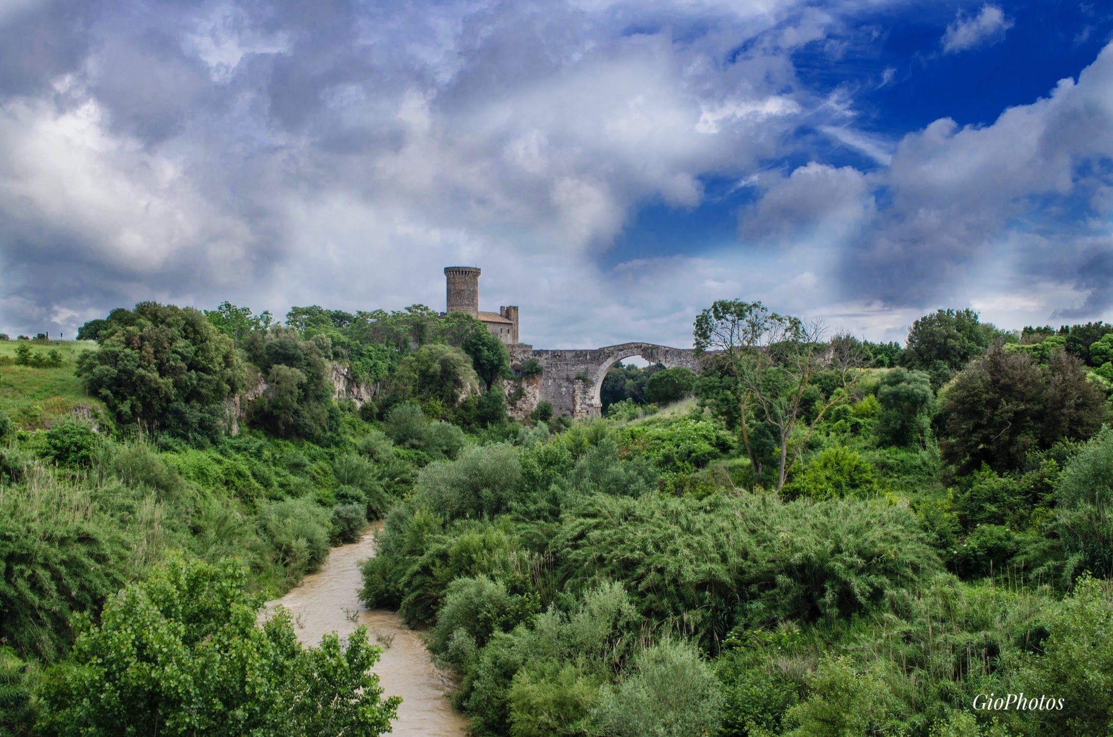 Castello nella Maremma - Vulci