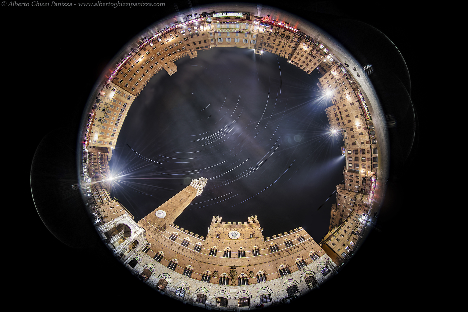 One night in Piazza del Campo