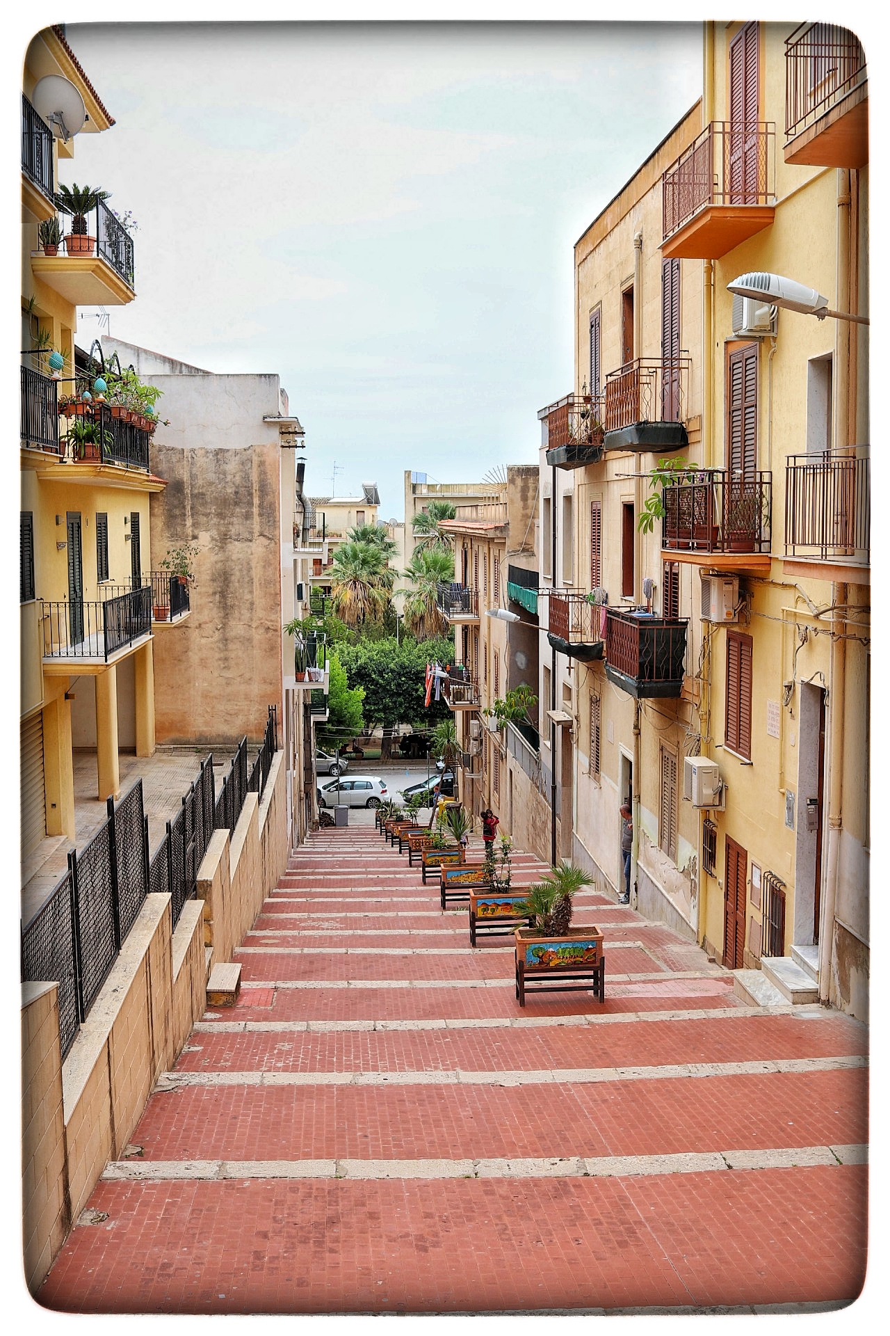 Via Giulietta Normanna.