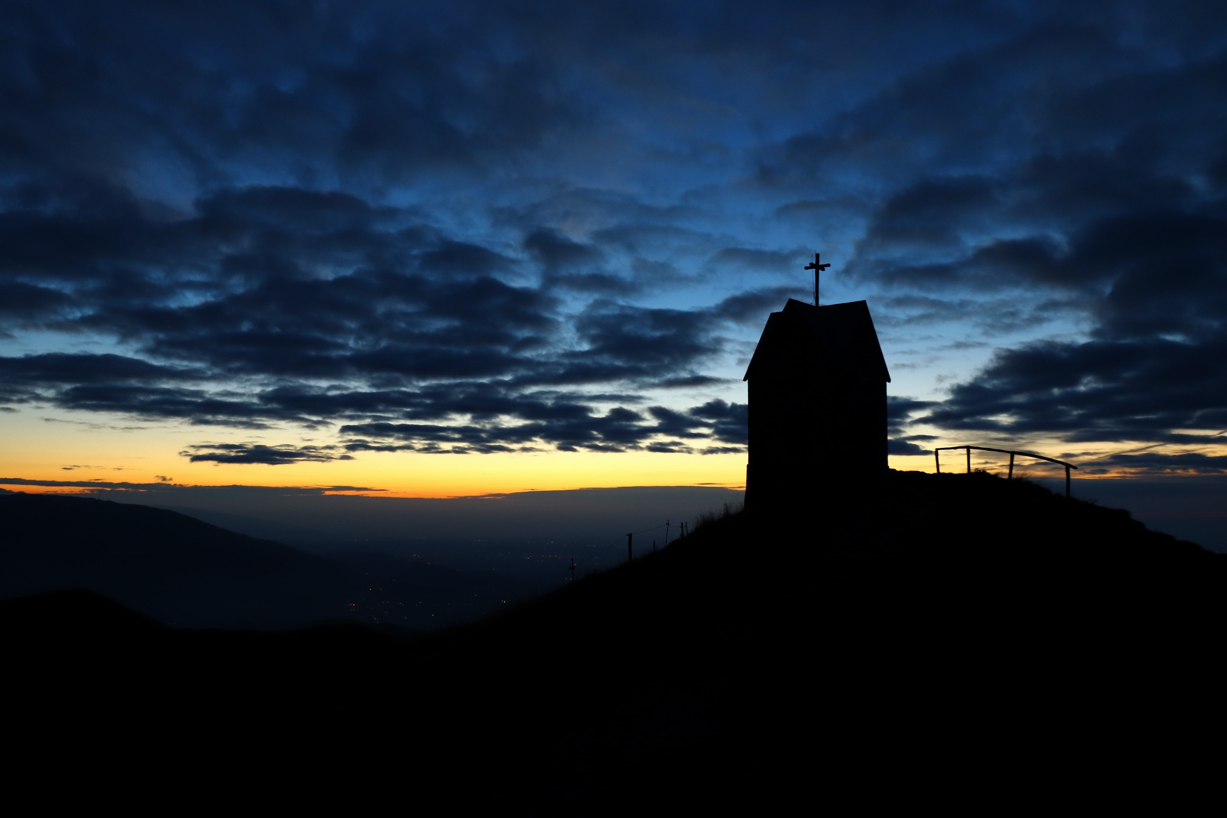 Top of the herd (the lookout)