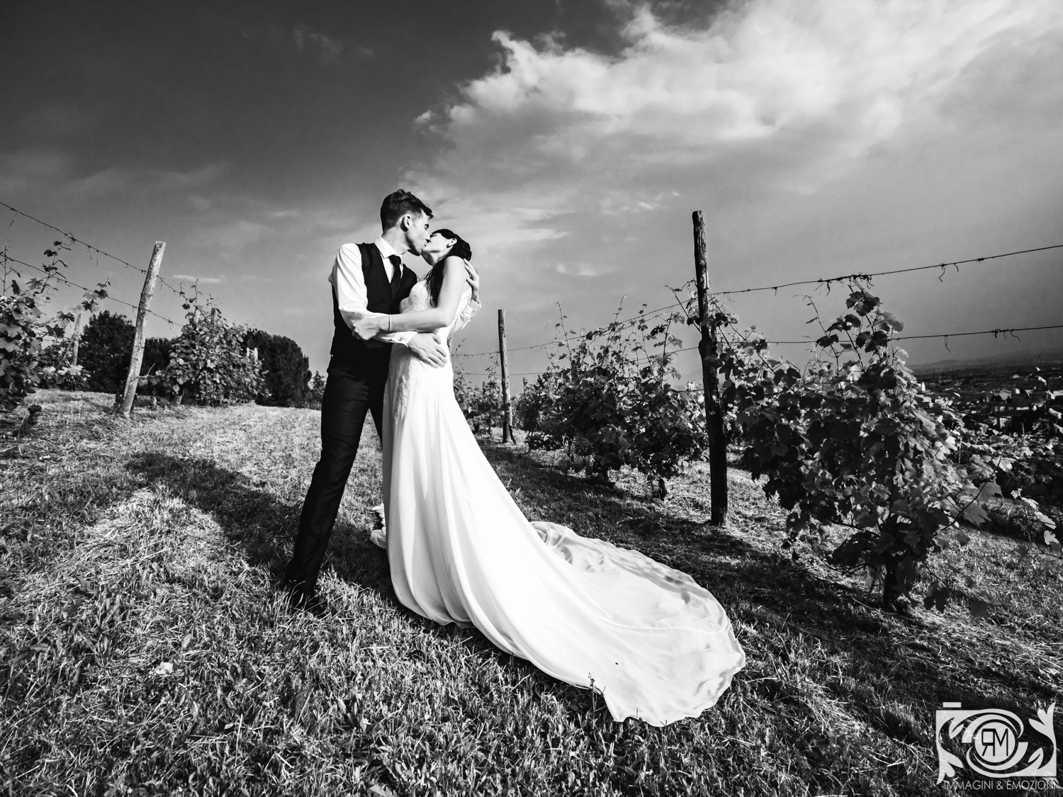 Between the screws...