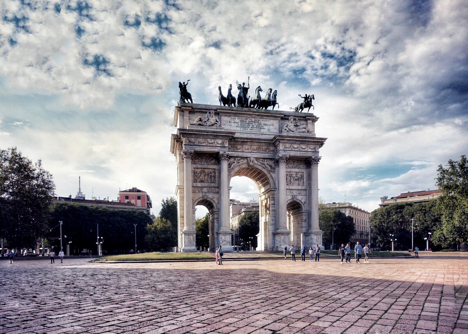 Milan. Arc of Peace.
