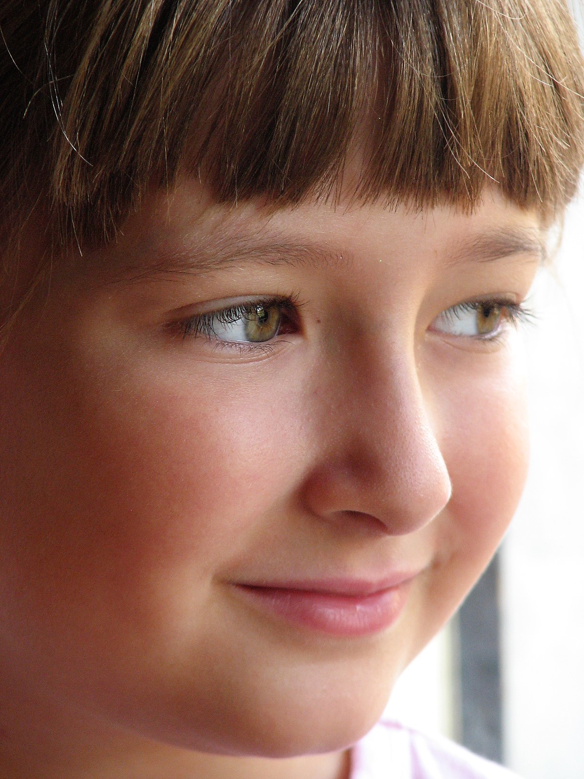 ... the distant gaze...