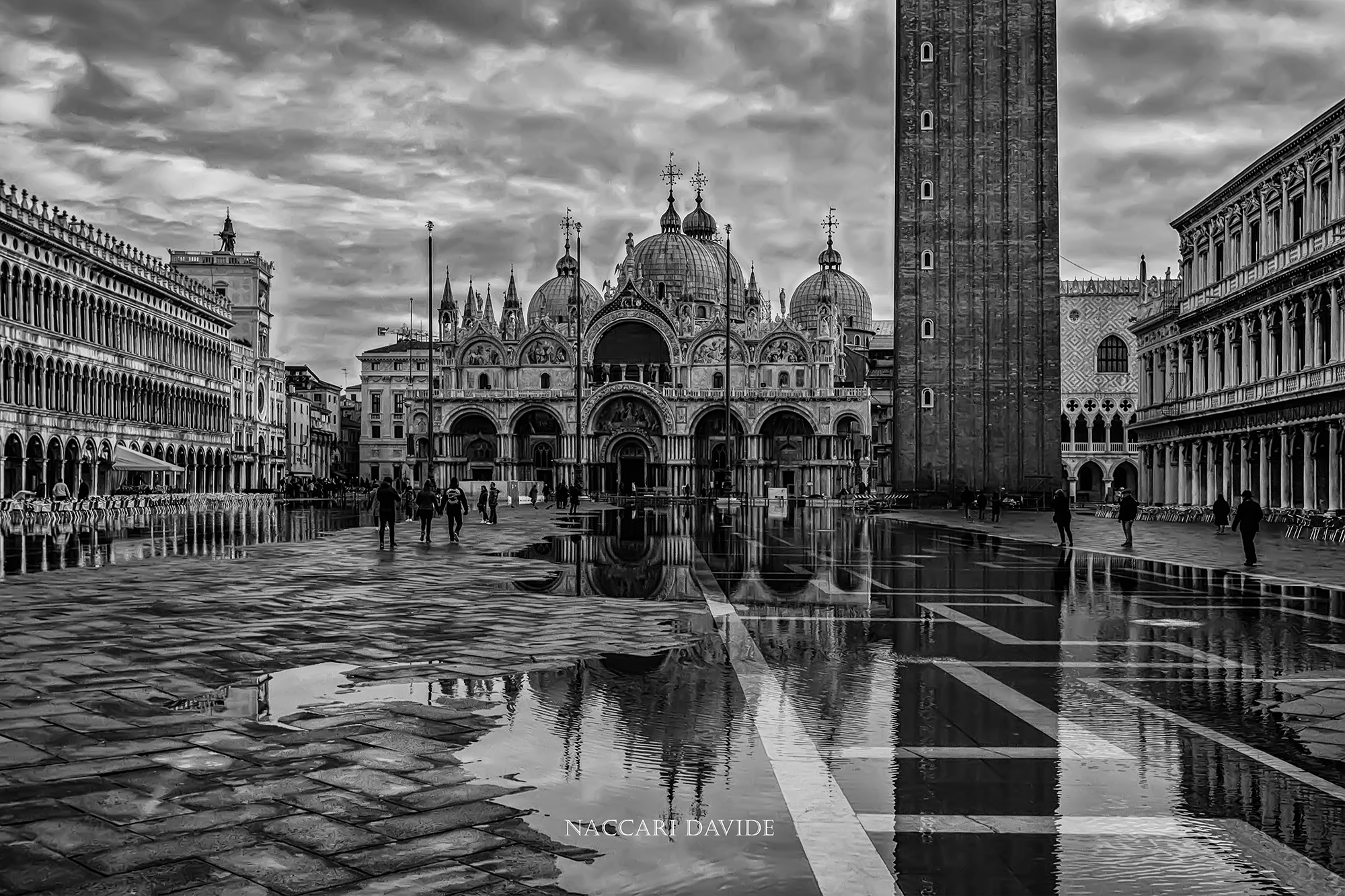 Contrast San Marco