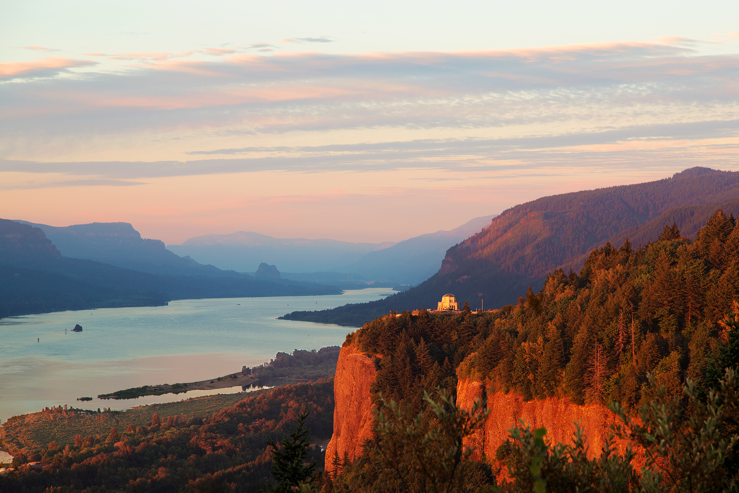 Vista House @ Crown Point State Park