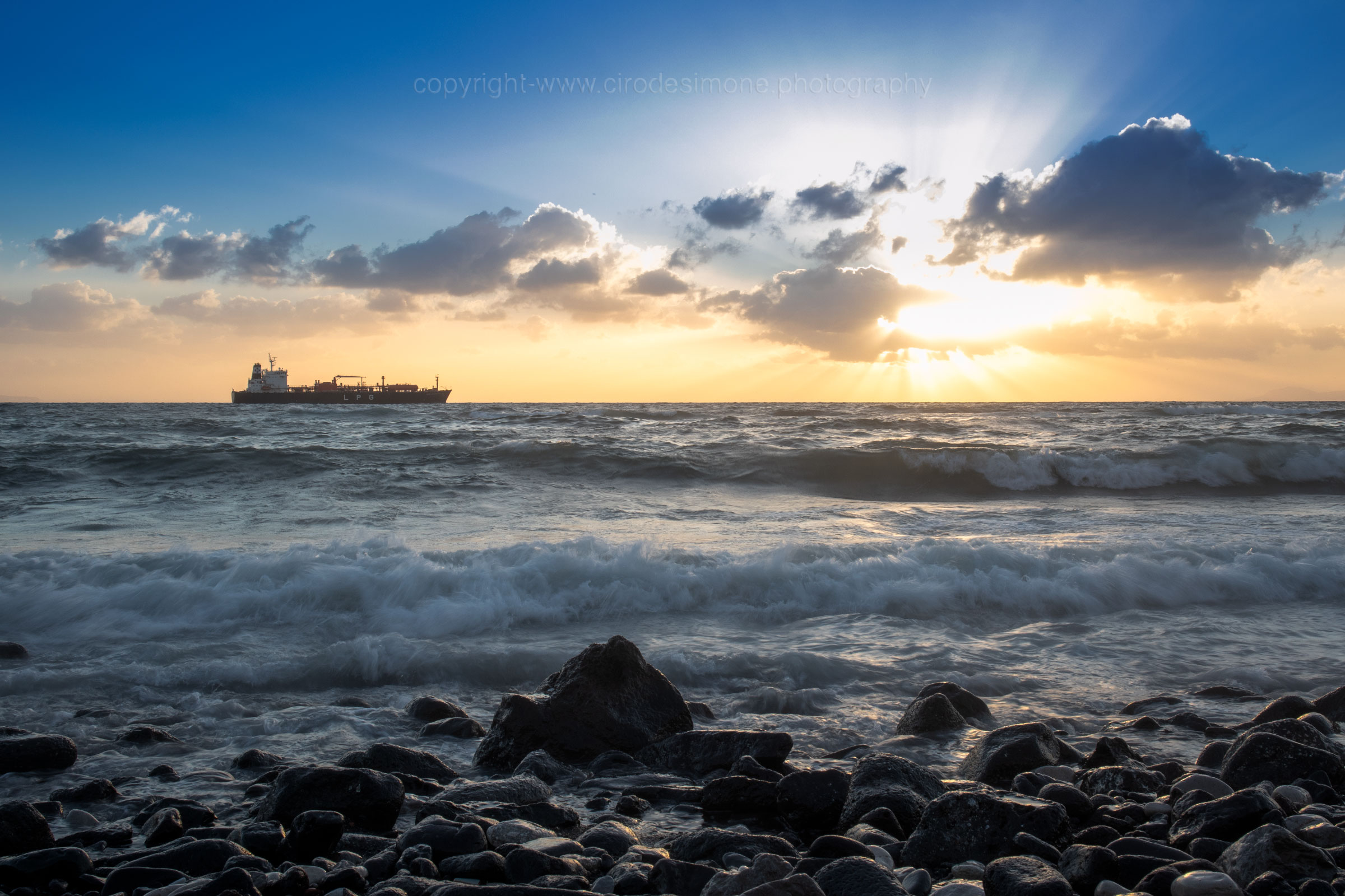 Test Canon ML m100 con obiettivo 15/45 mm.