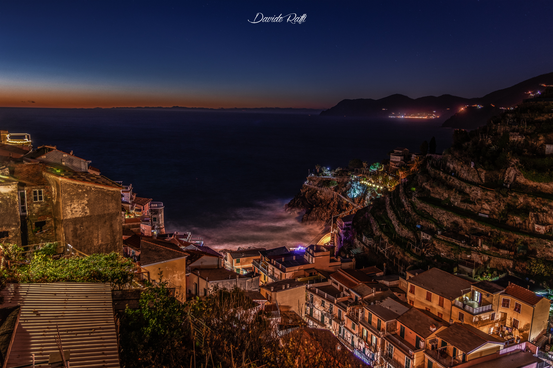 Manarola at night, Cinque Terre-La Spezia