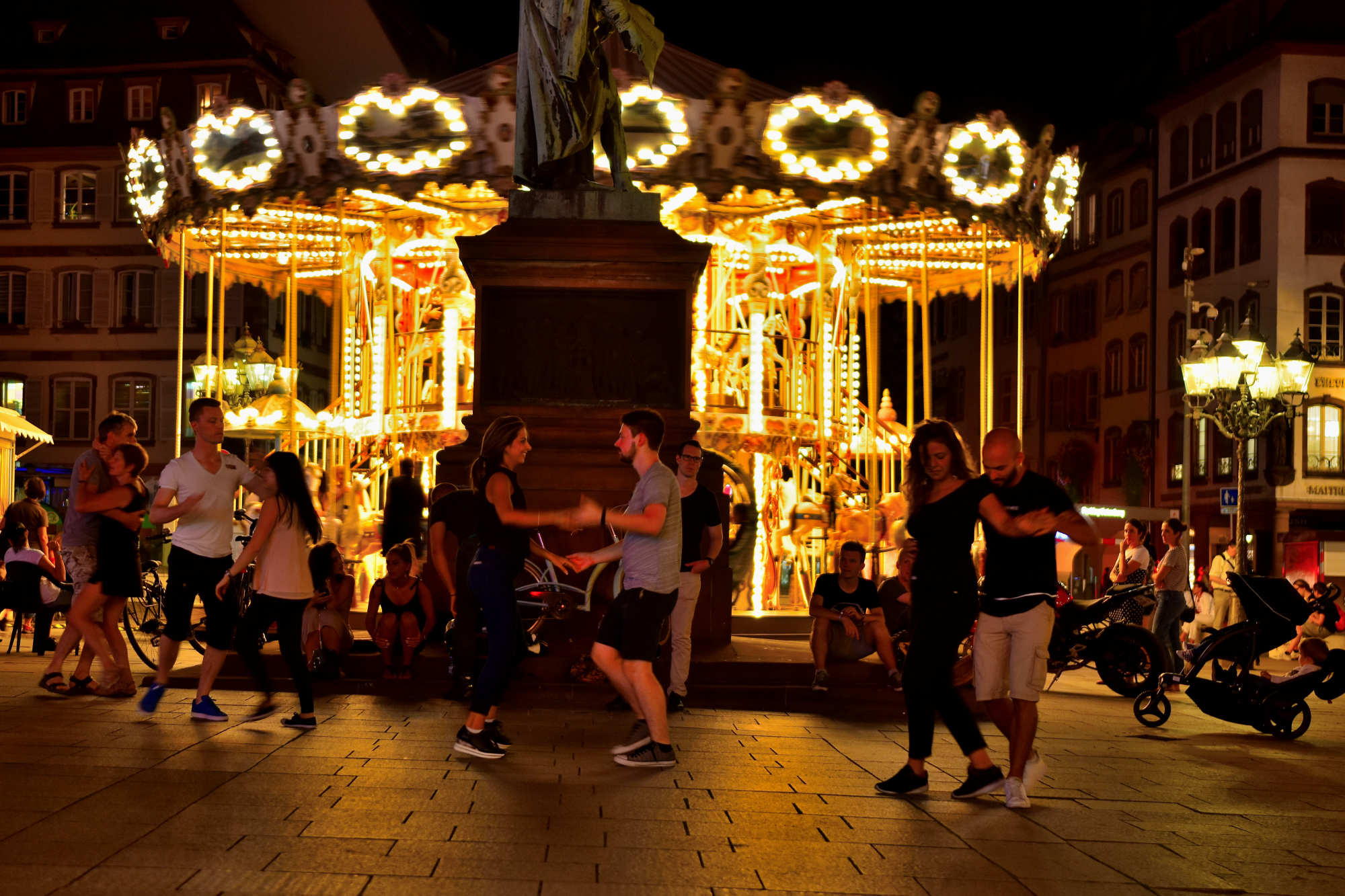 Strasbourg: divertimenti in piazza per grandi e piccini