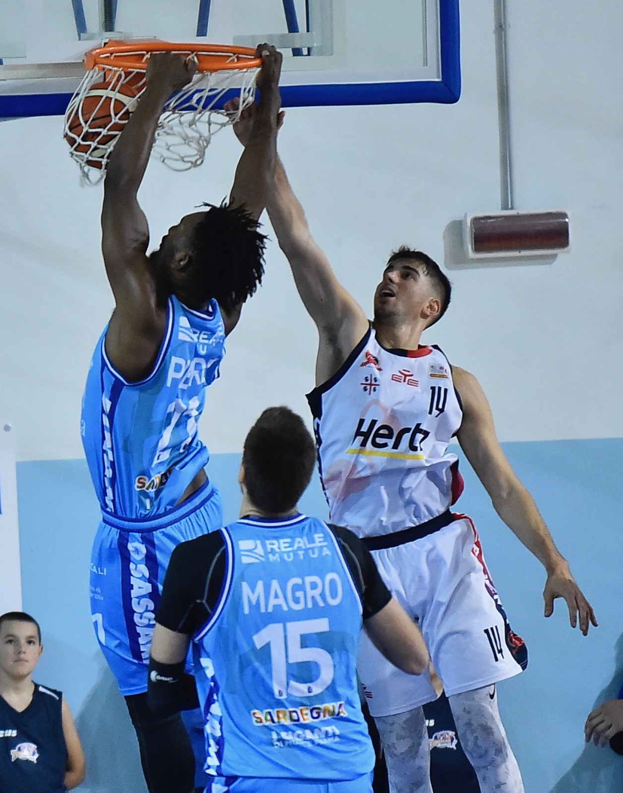 Dinamo Ca vs Dinamo Ss