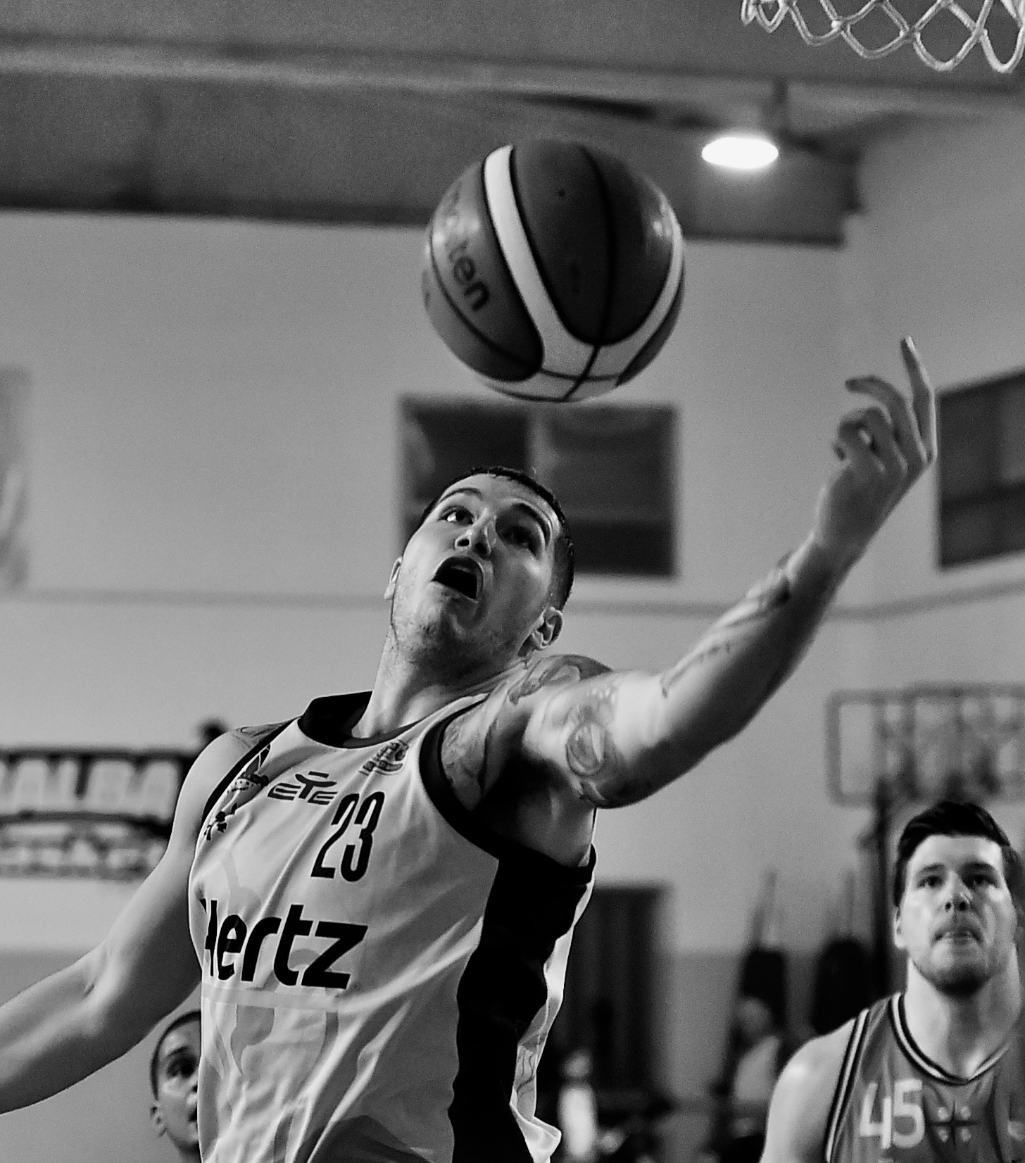 Dinamo Ca vs Dinamo Ss Justin Jhonson