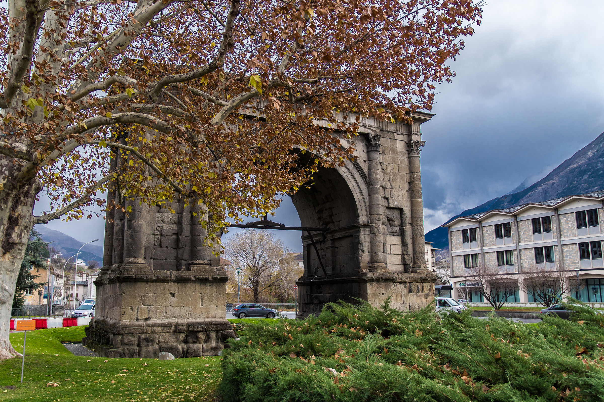 Augusta Prætoria yesterday and today