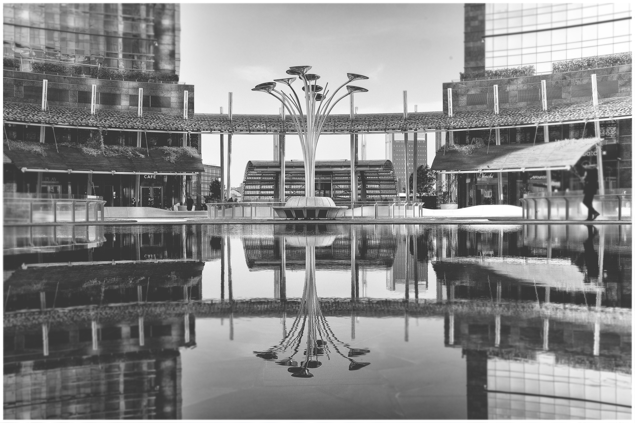 Piazza Gae Aulenti - Milano