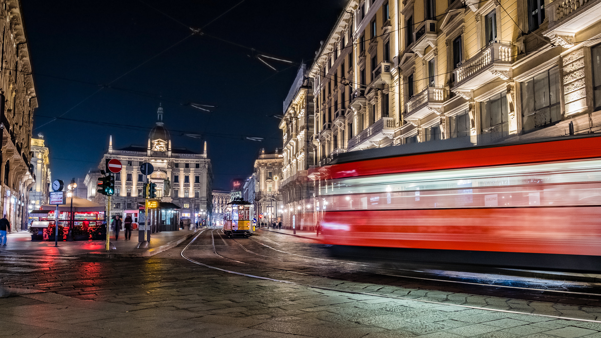 Tram in Milan!