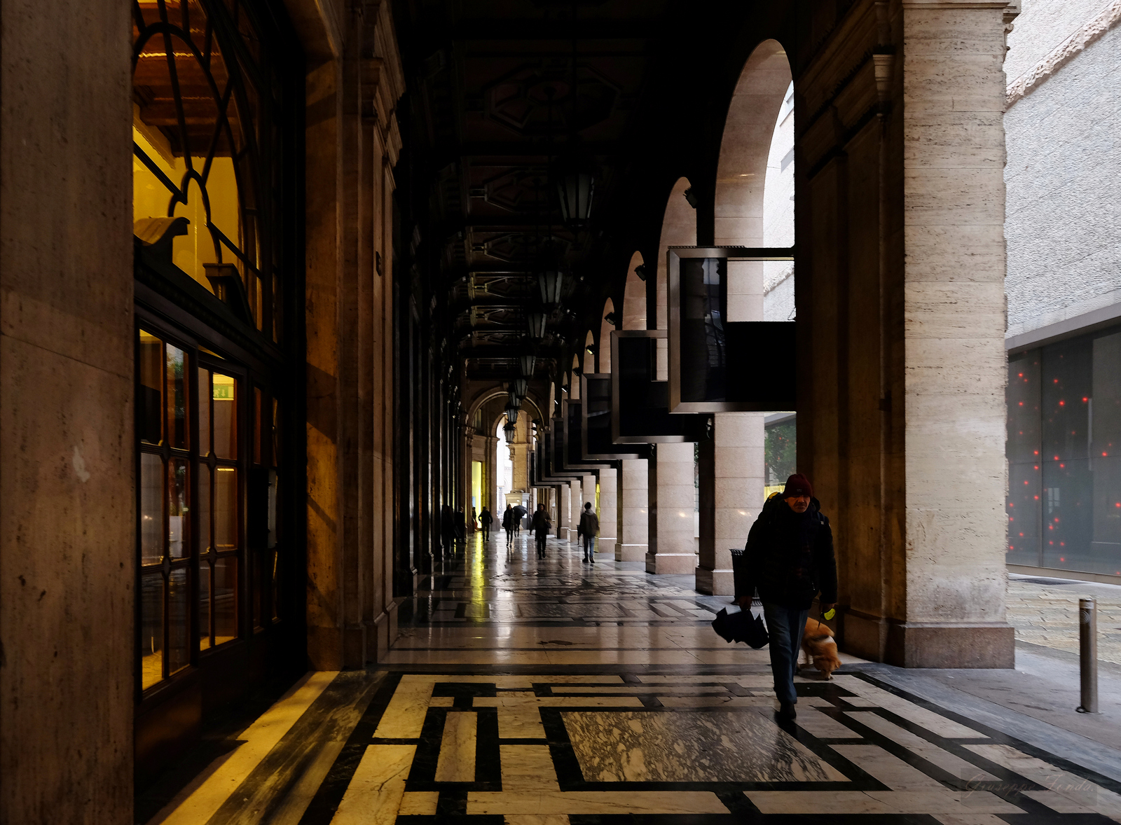 Porches the Paseggio.