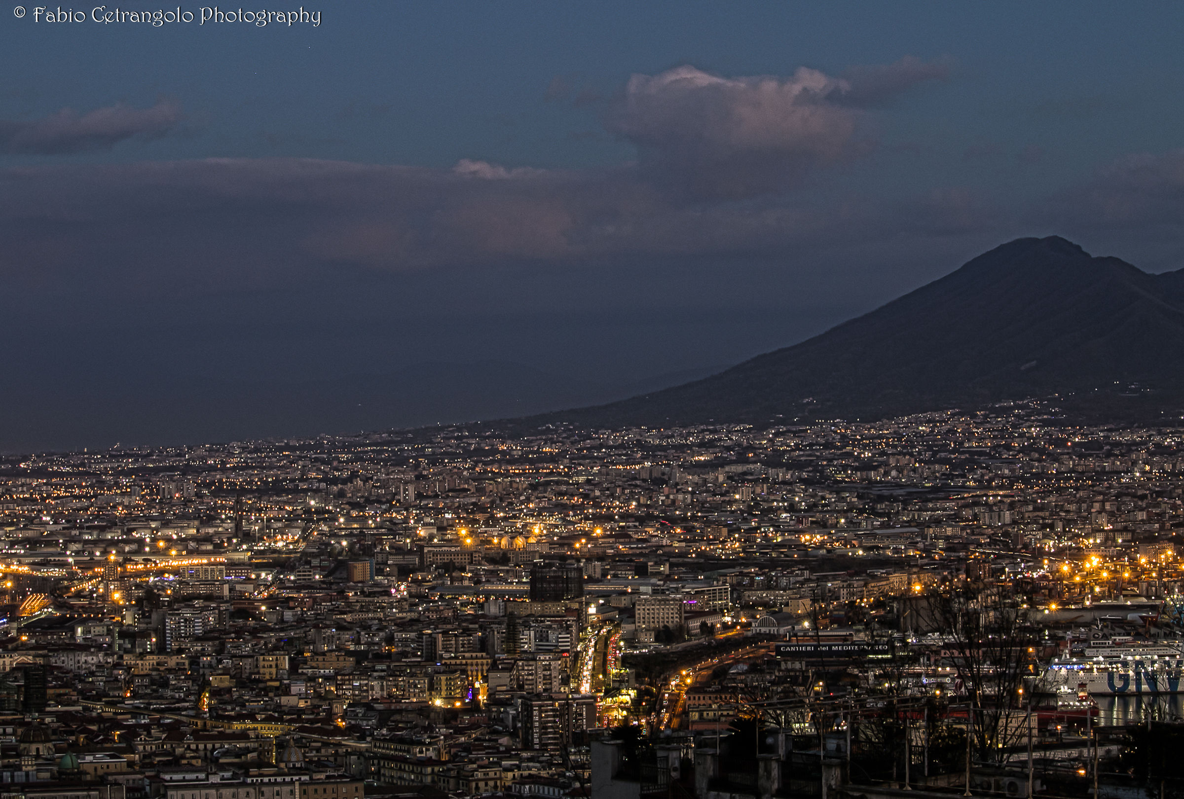 Ora Blu-Castel Santìelmo, Naples.