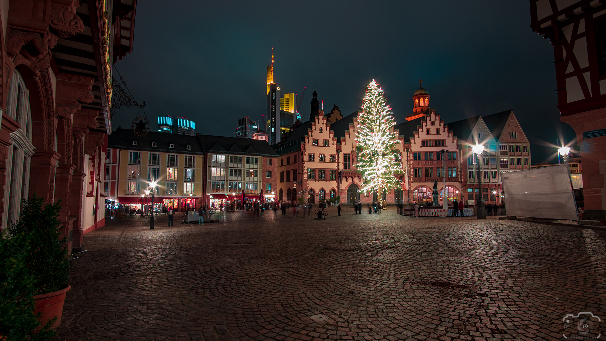 Römerberg Square 30/12