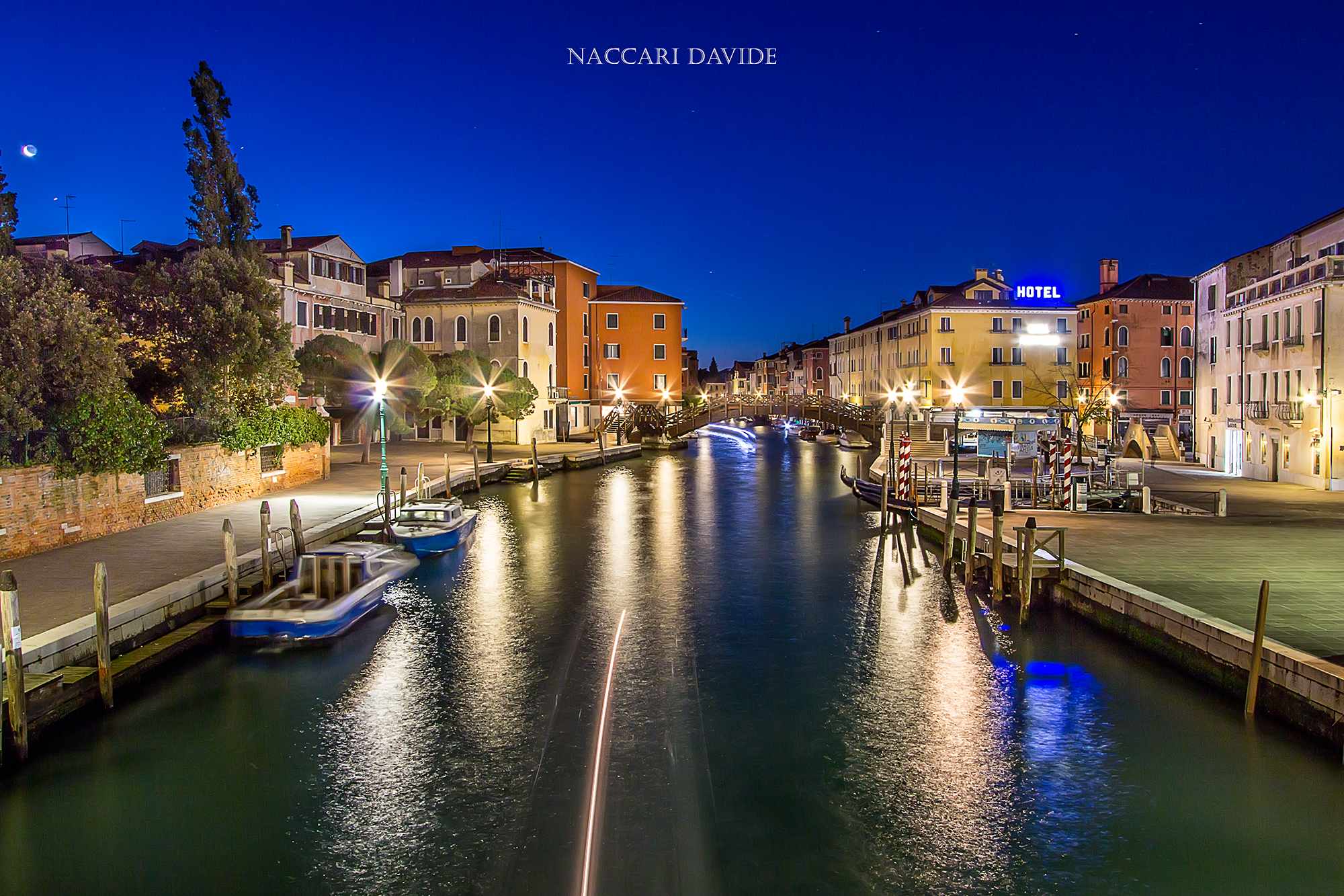 Piazzale Roma 7:02... partenza per l'alba