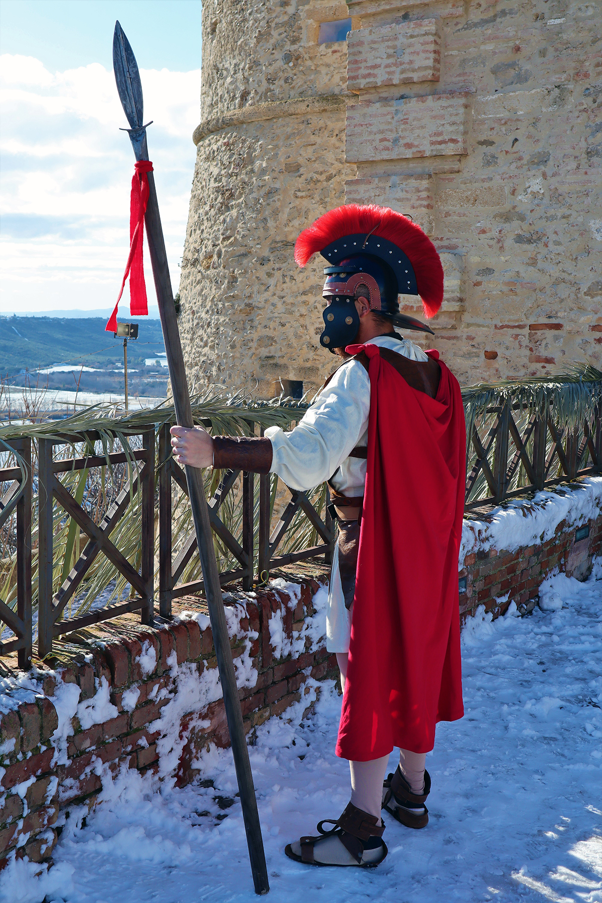 "La Guardia Romana tra il Castello e la Chiesa Madre&qu...