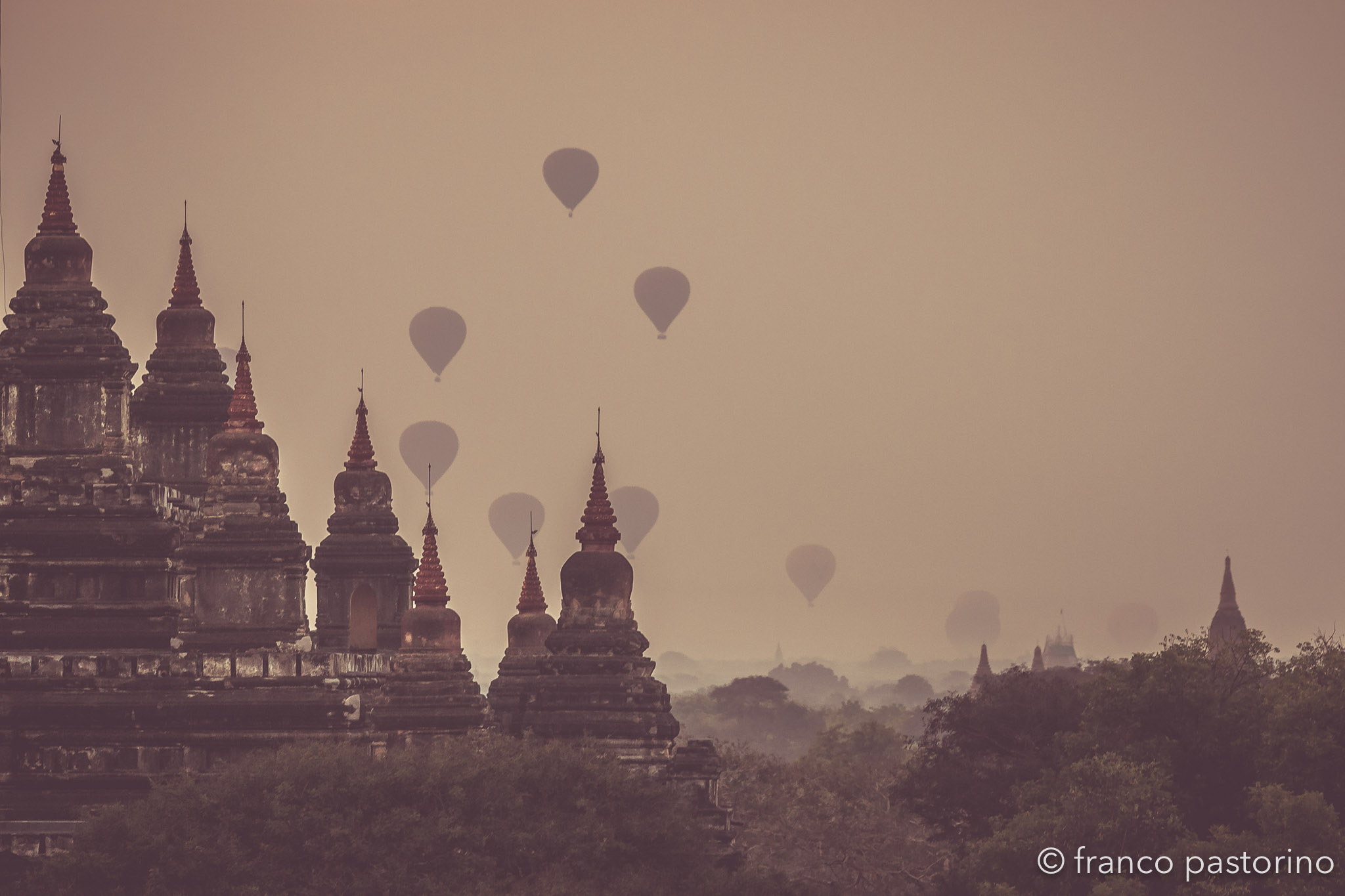 Early in the morning in Bagan