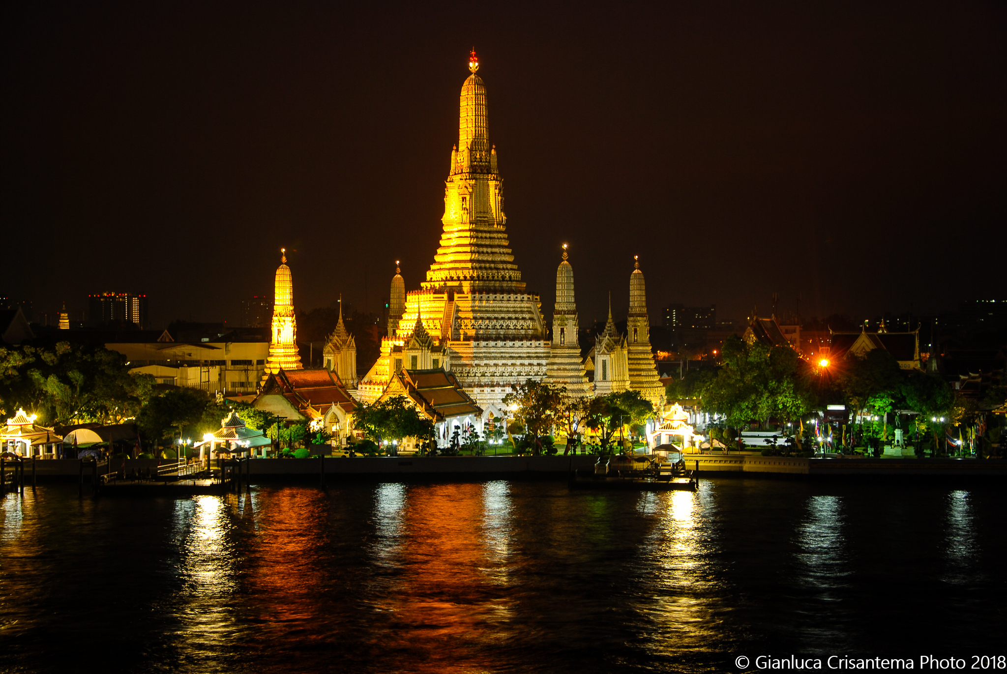 Wat Arun at sunset, Bangkok