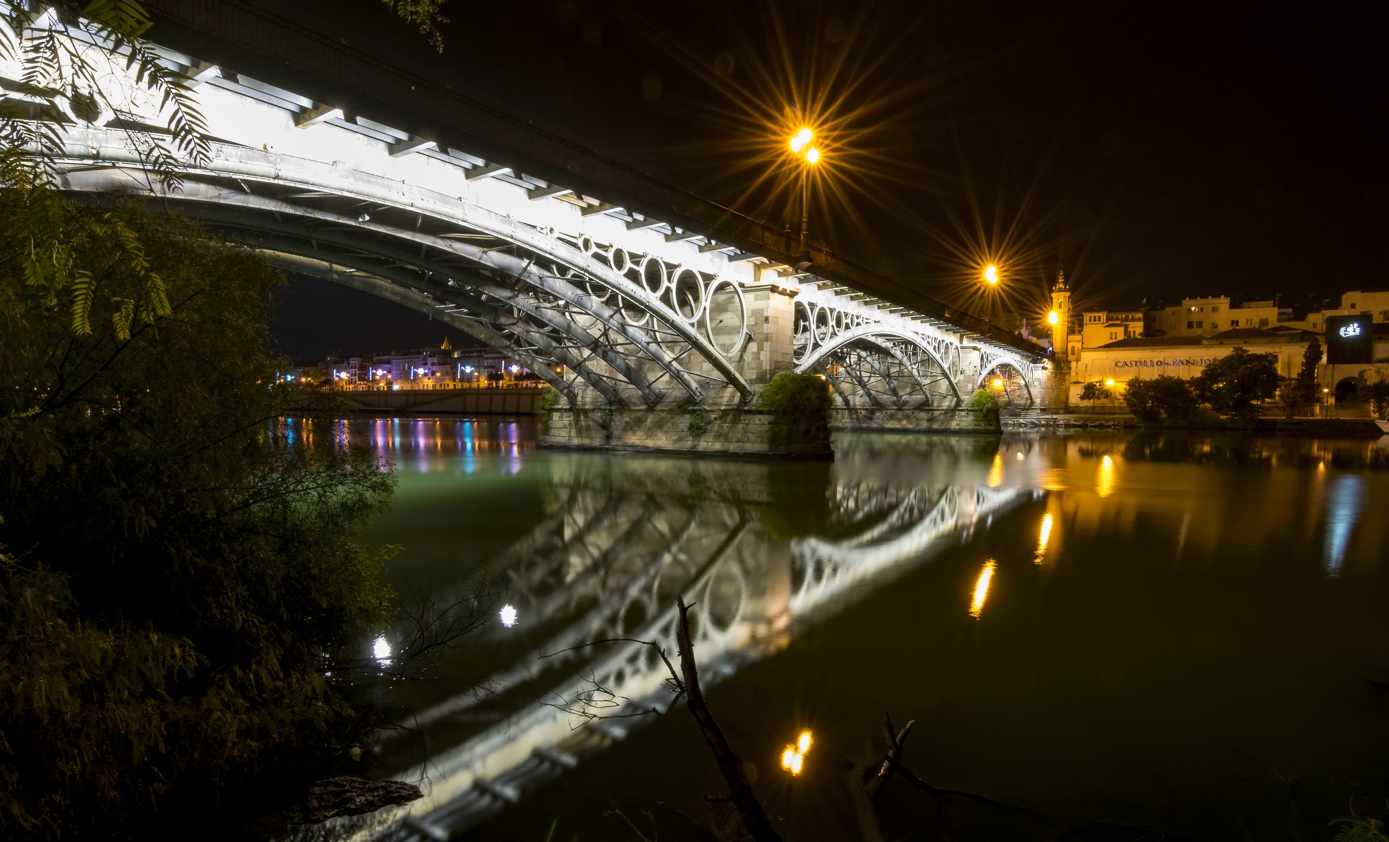 Ponte di Triana,Siviglia,Spagna.
