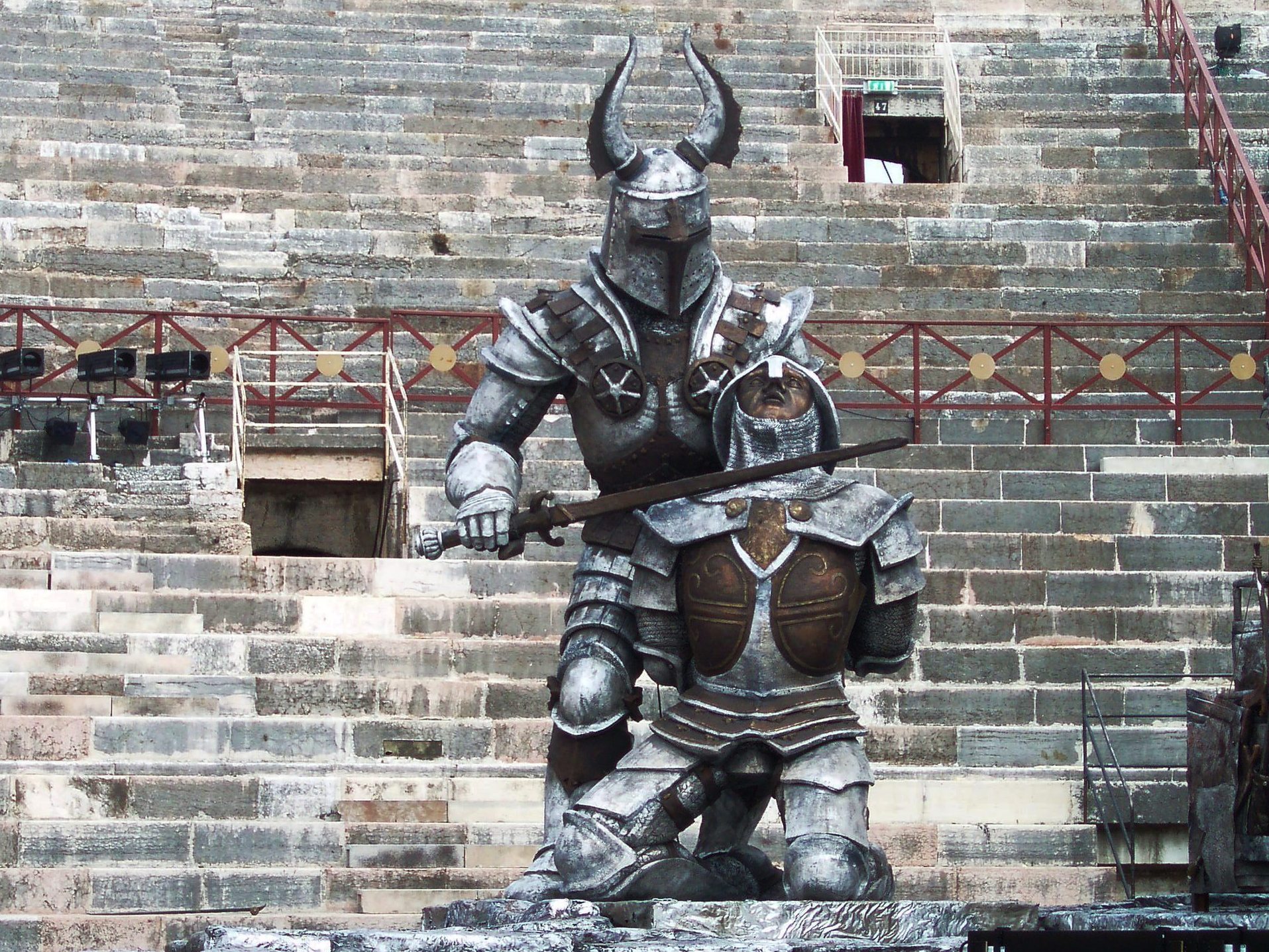 Verona 2010-Arena scene of Il Trovatore