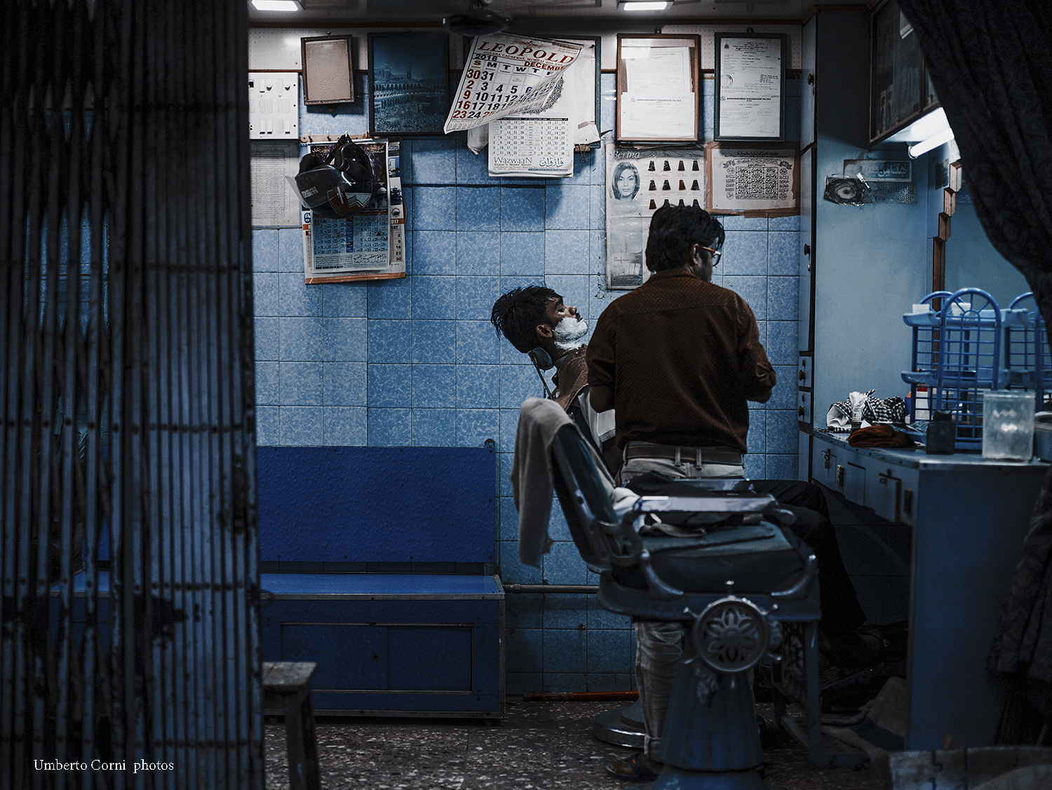 The blue barber