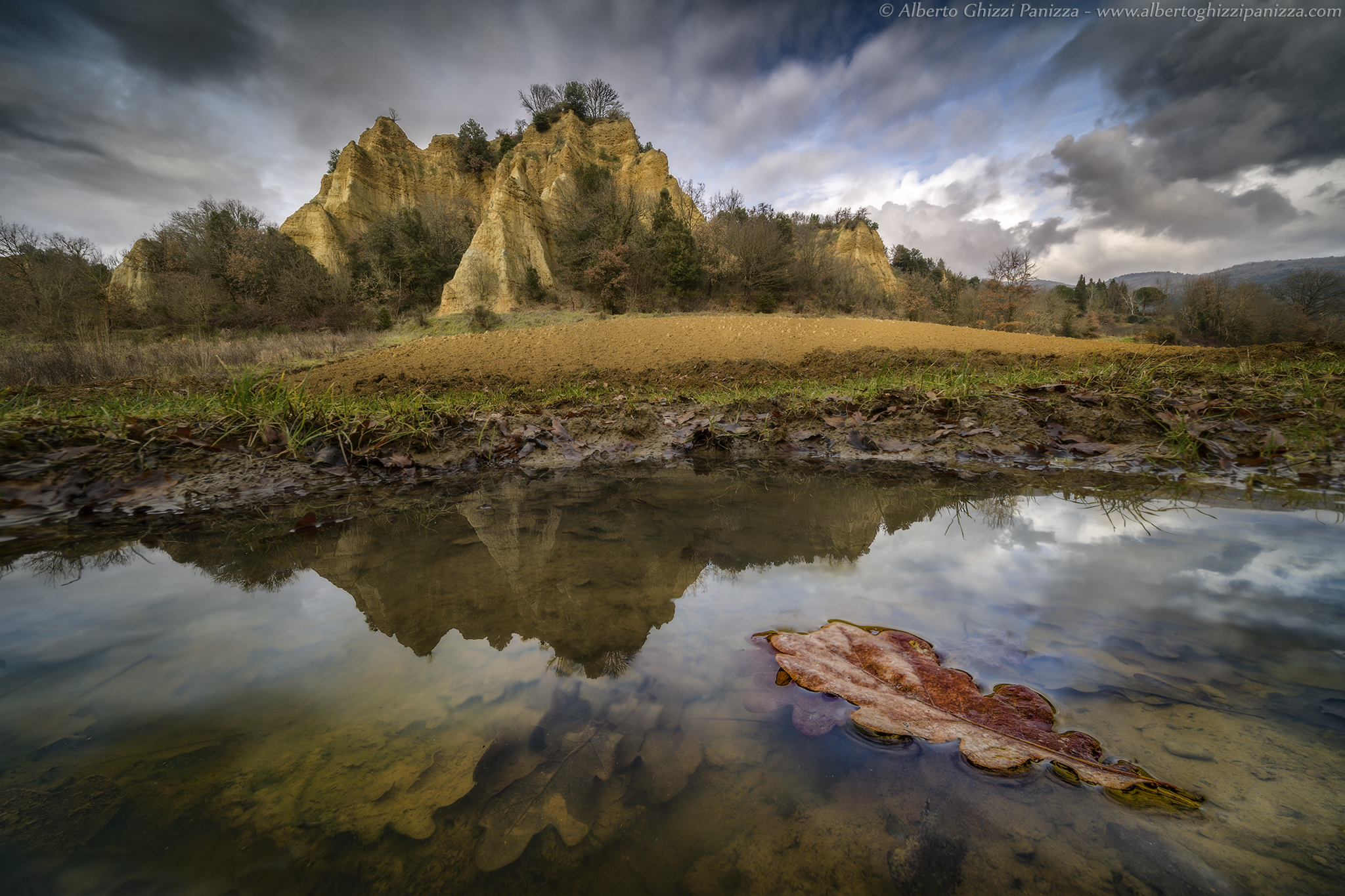 Lying on a reflection