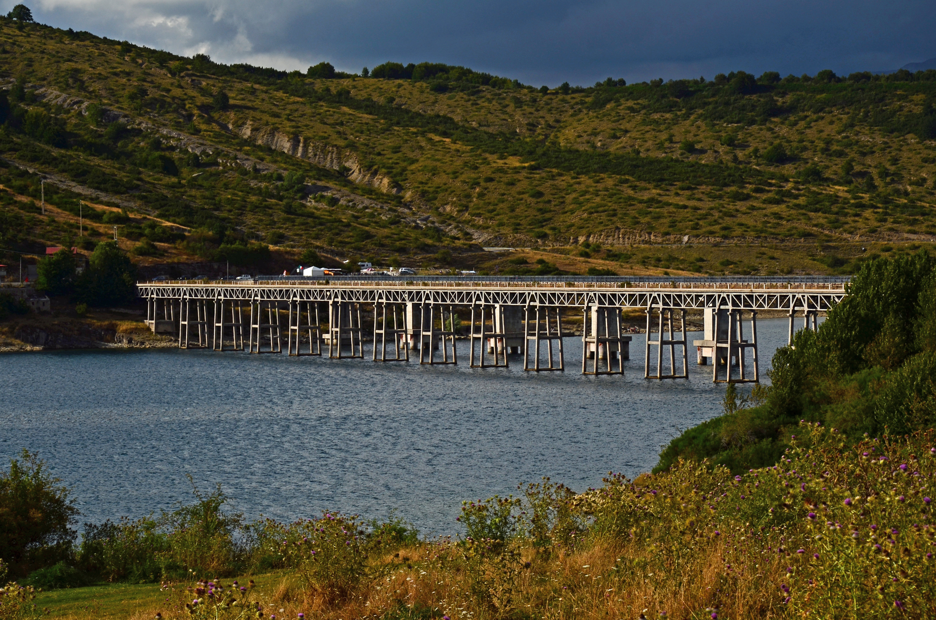 Ponte delle Stecche - Lago di Campotosto