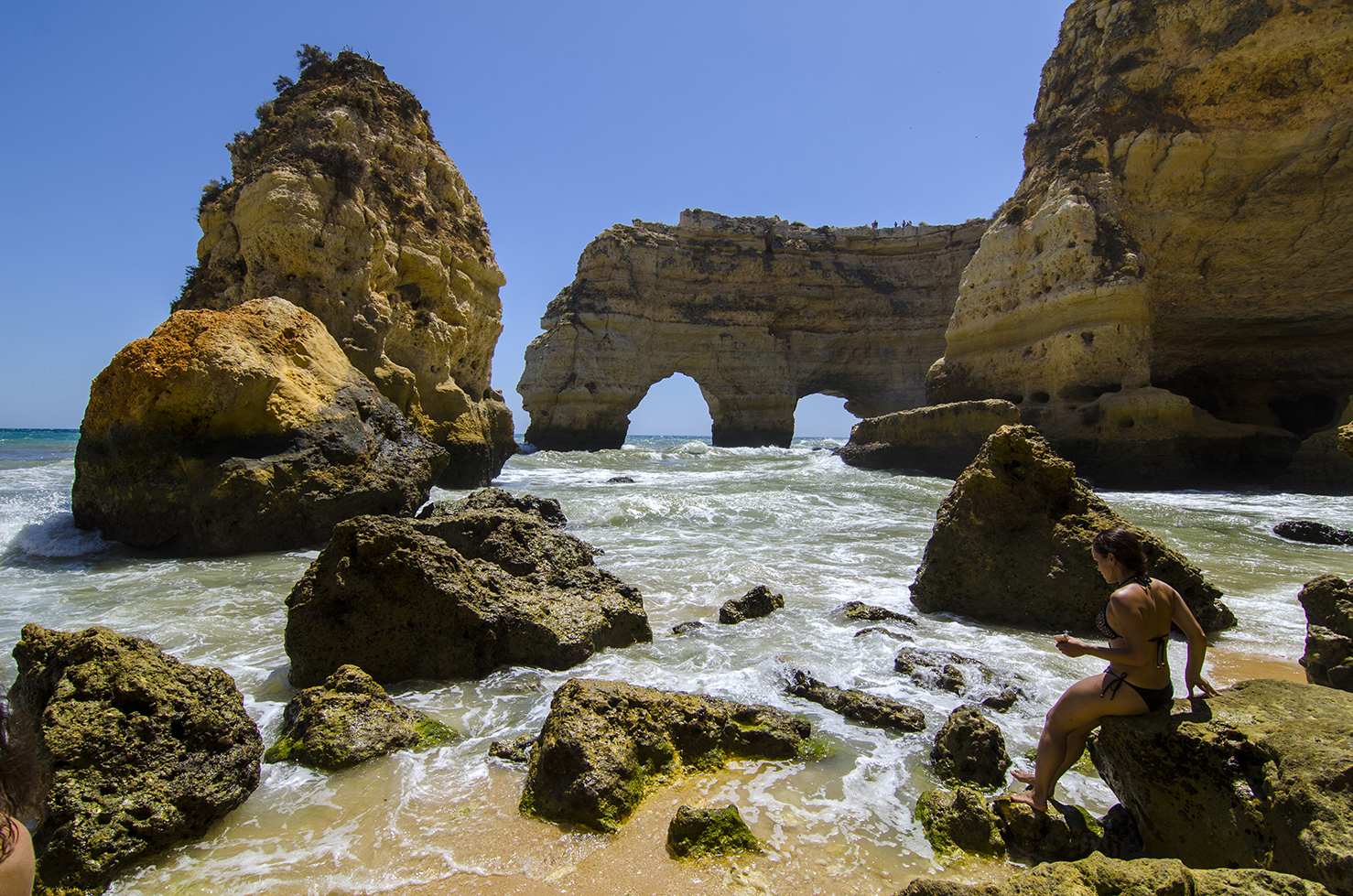 Elefante arch of Praia da Marinha