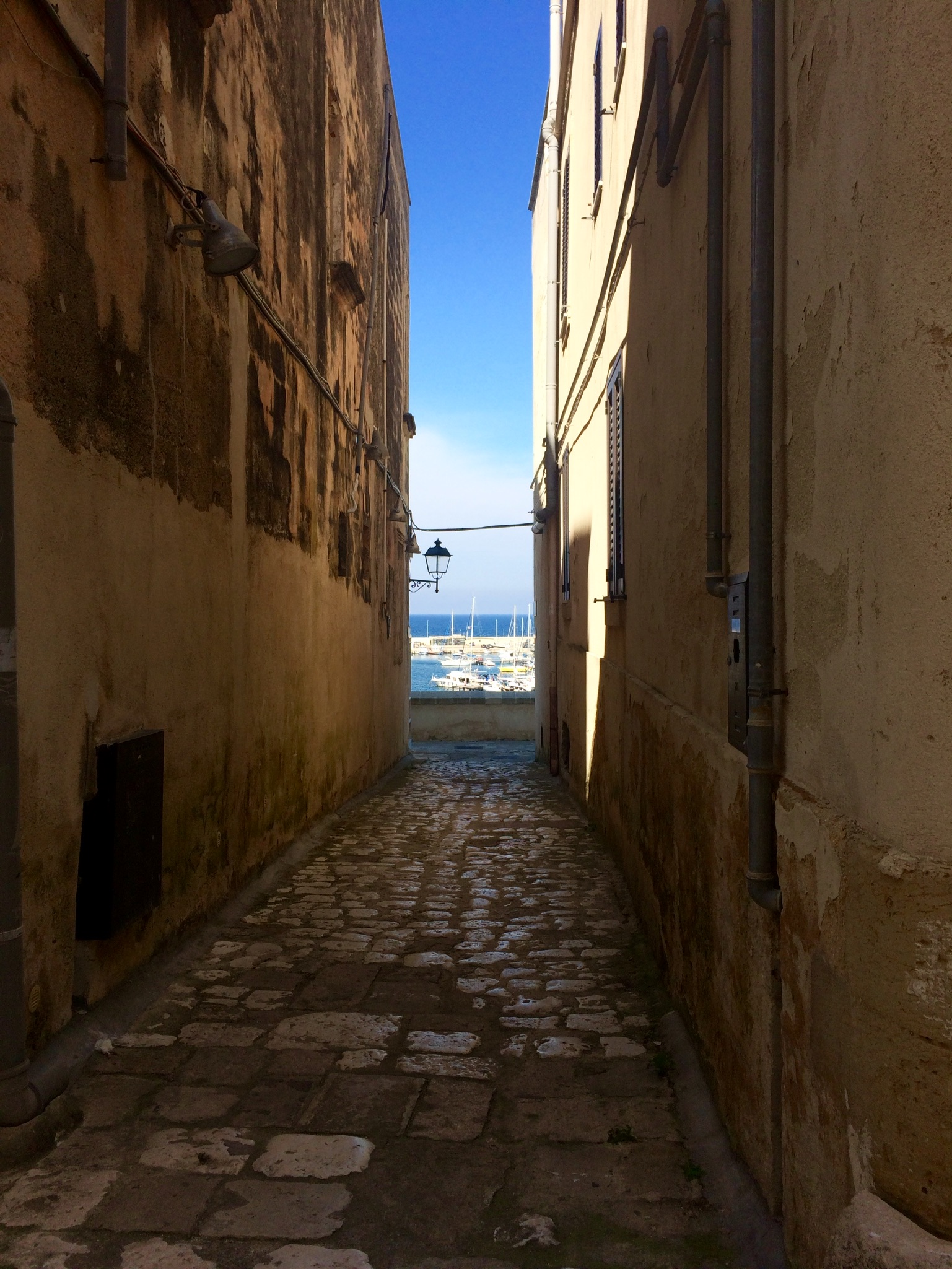 Il corridoio verso il mare