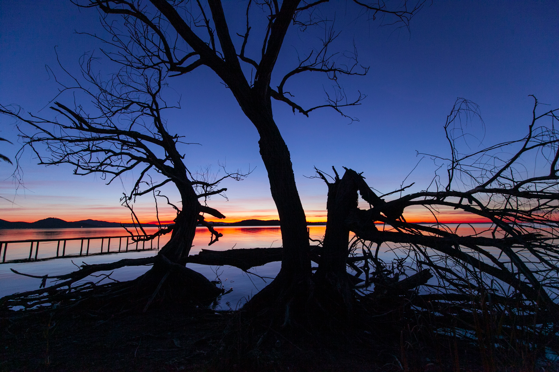 I tre vecchi al tramonto