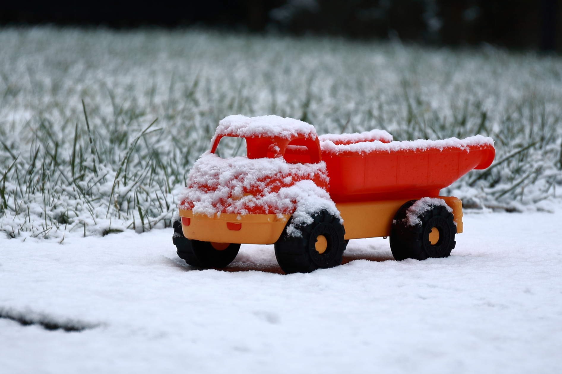 It takes two flakes that you can no longer walk..