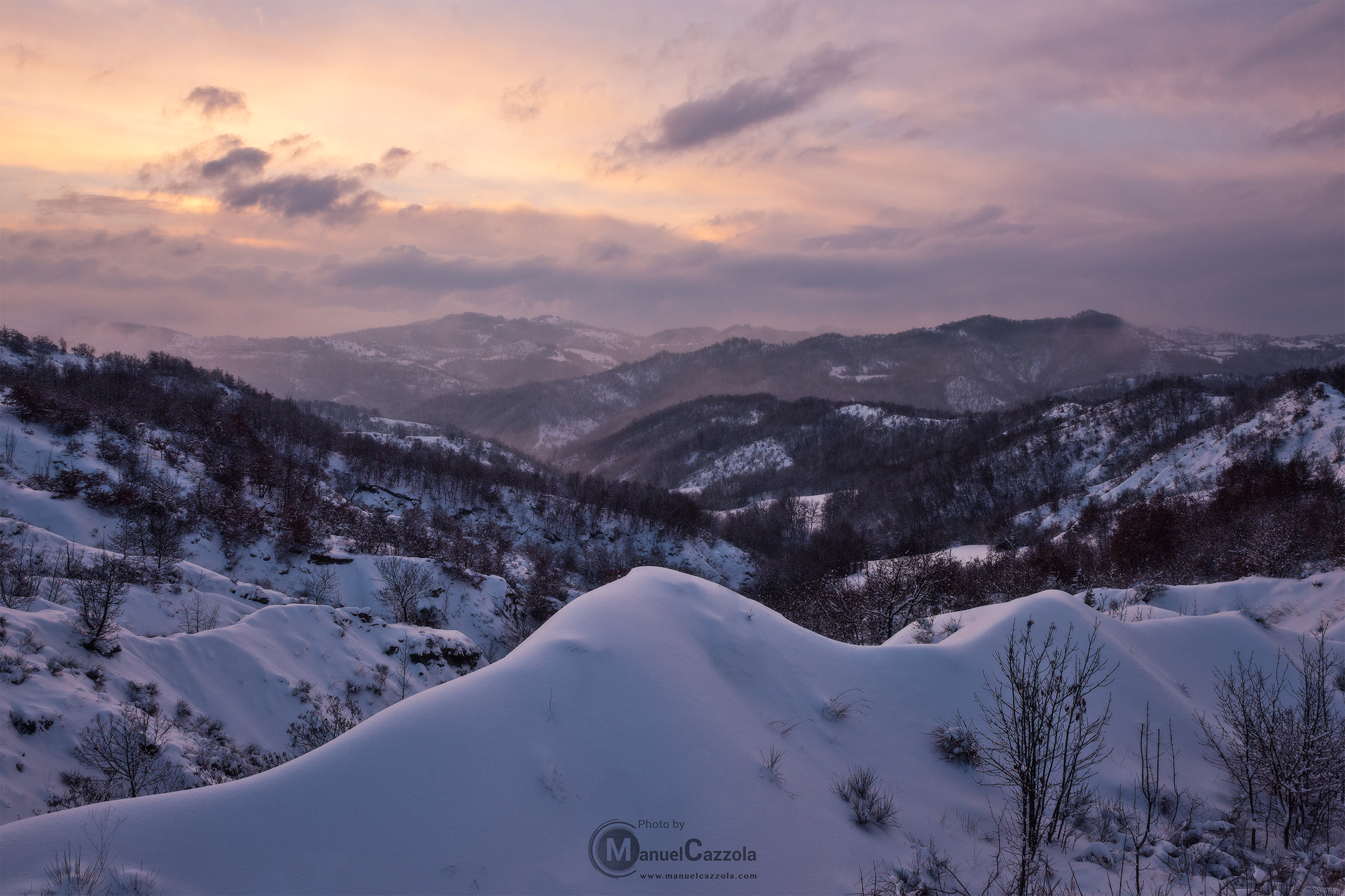 Alba tra i calanchi Montechiaro ©2019|Manuel×la
