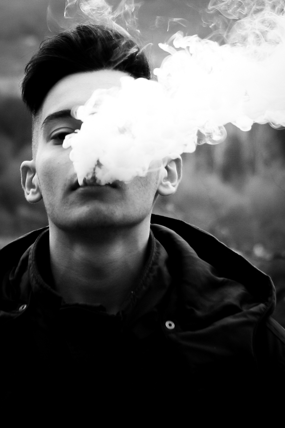 Immersed in a cloud of thoughts... Bnw